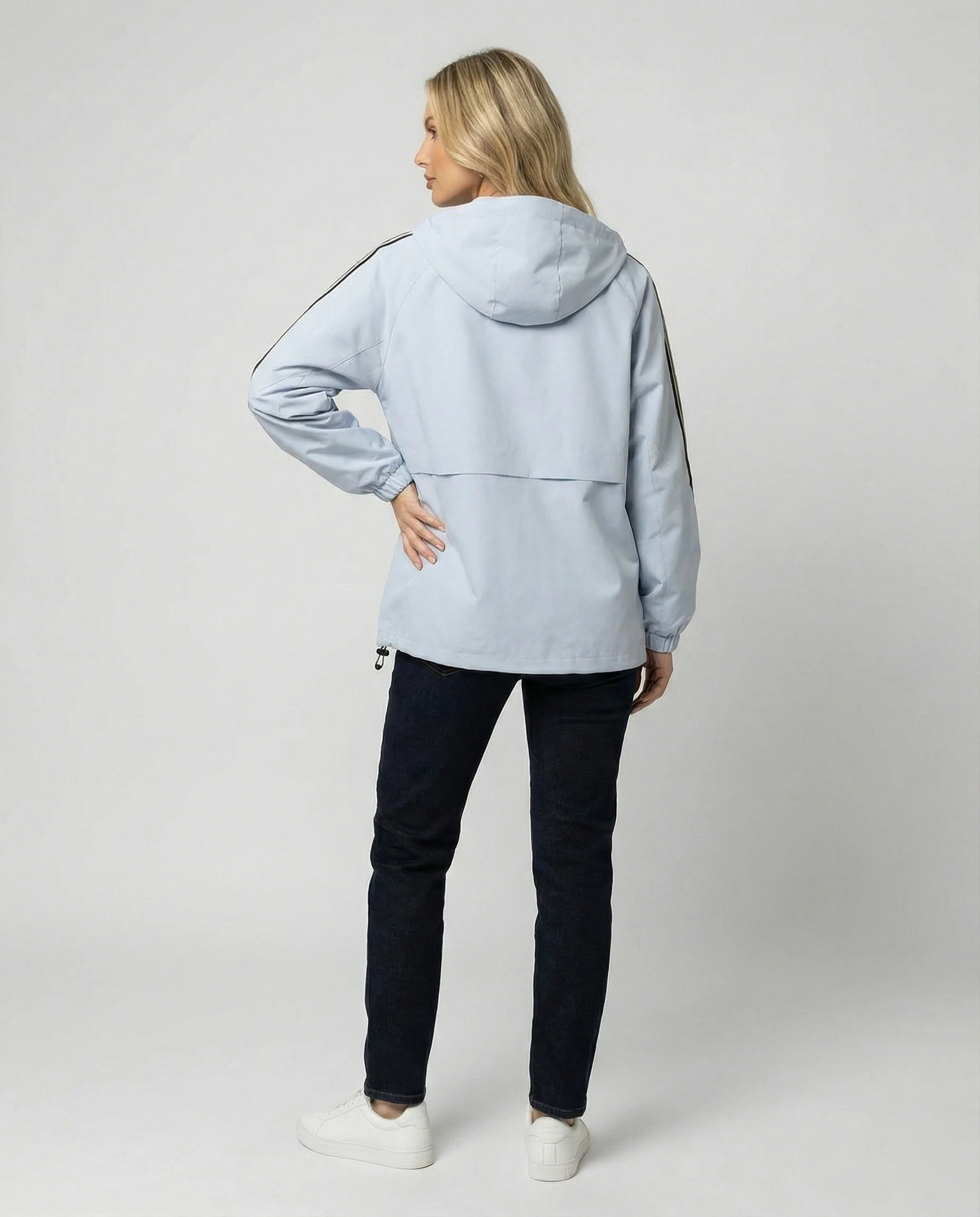 Damen leichte winddichte Kapuzenjacke im Oversize-Sportstil mit Kontraststreifen Heidi-Mode - Image 4