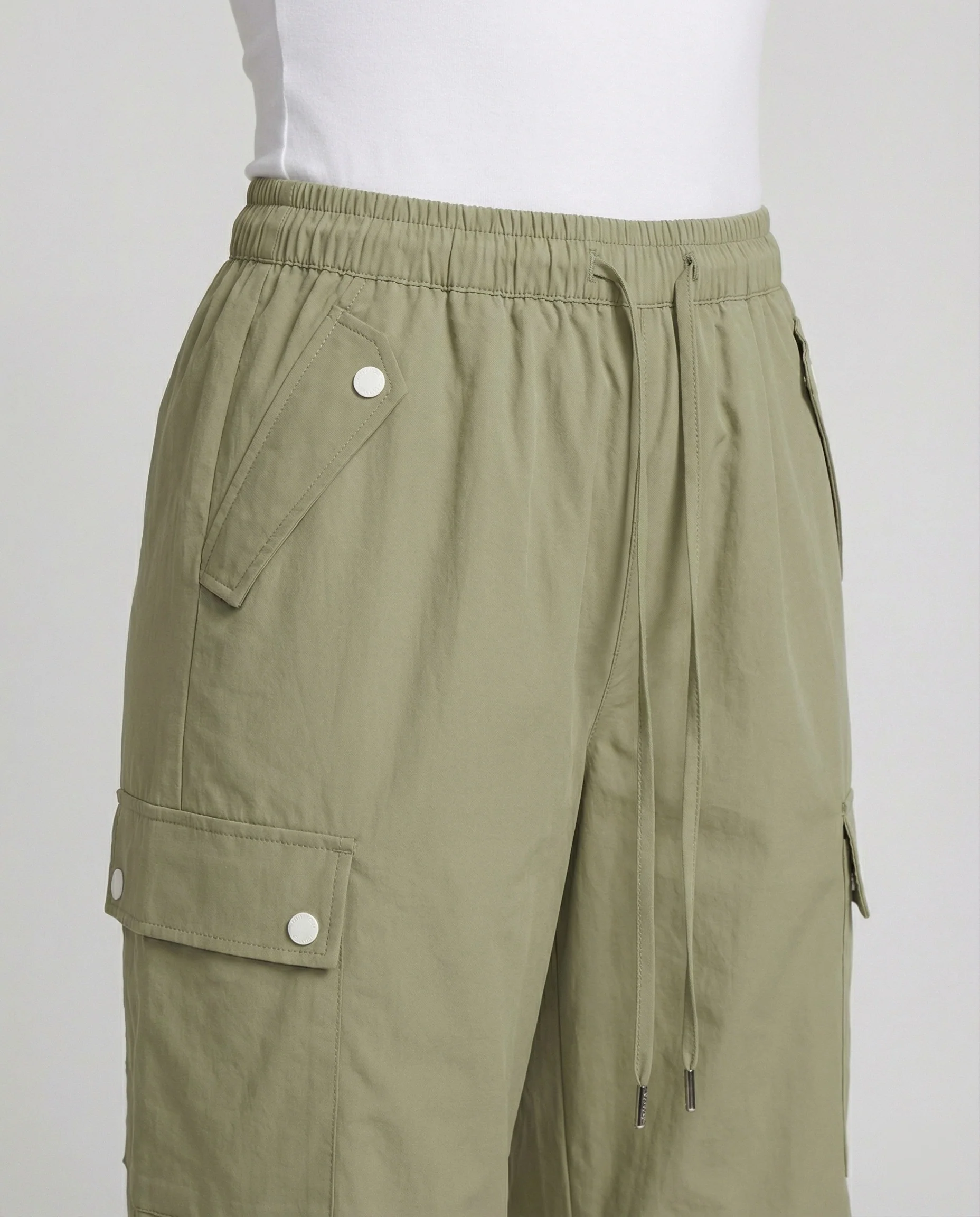 Luftig weite Cargohose mit hoher Taille Tunnelzug und Kordelabschluss Heidi-Mode - Image 6