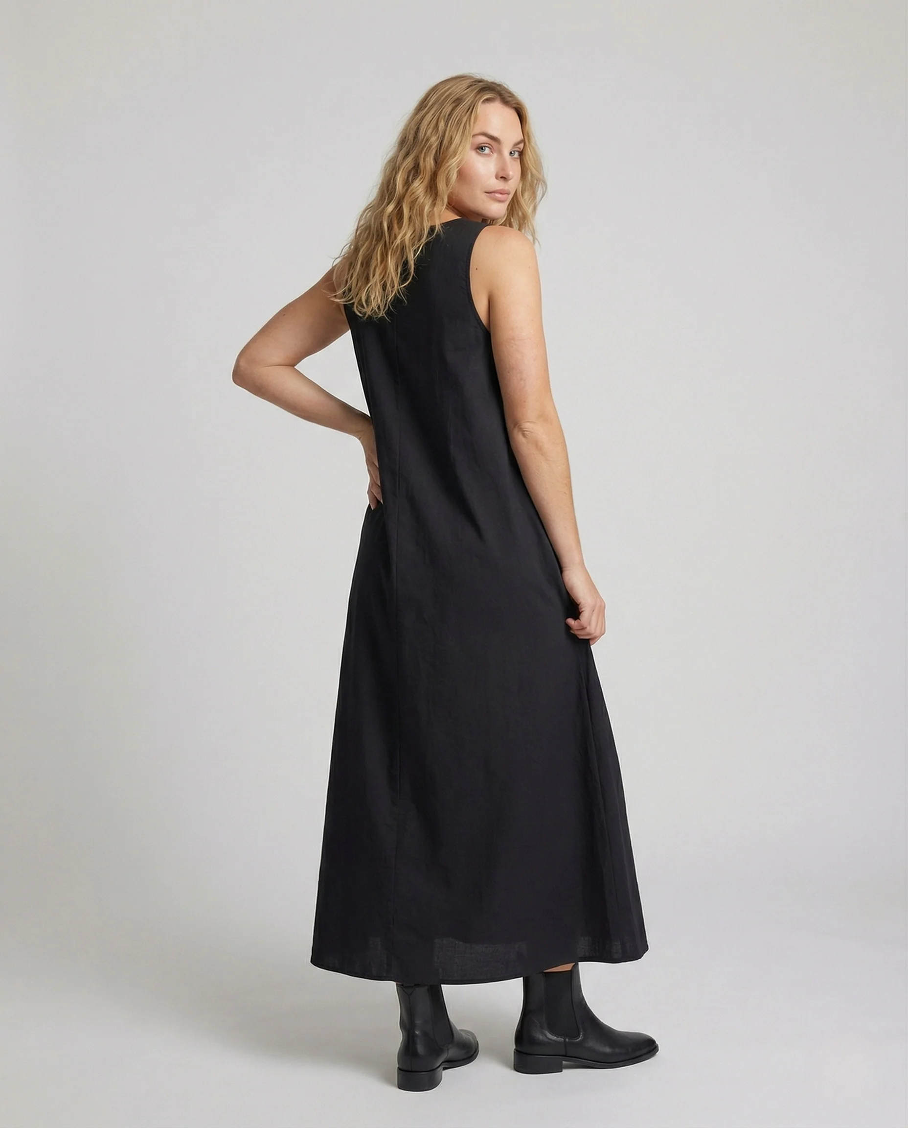 Damen Minimalistisches Kaftankleid in A-Linie - Image 4