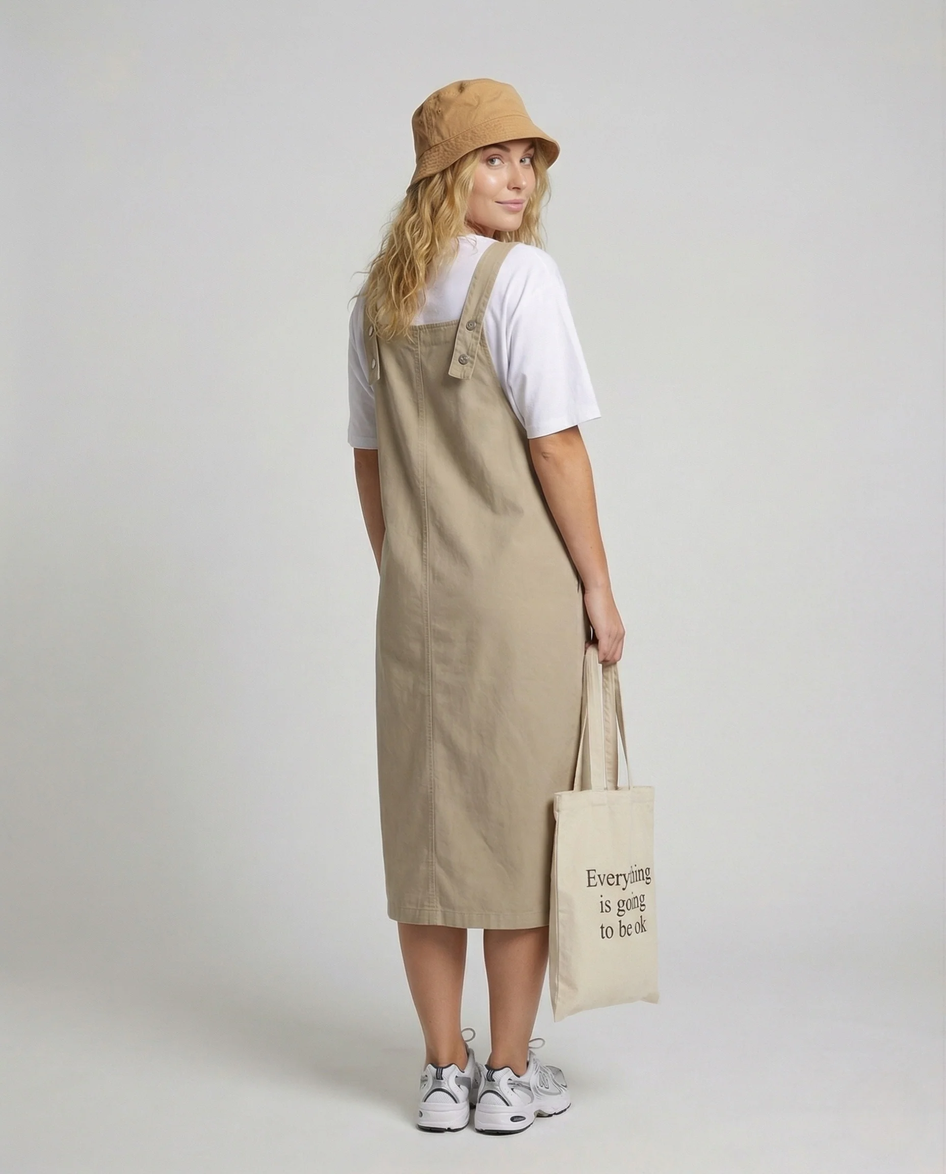 Damen Minimalistisches Träger Midikleid - Image 4