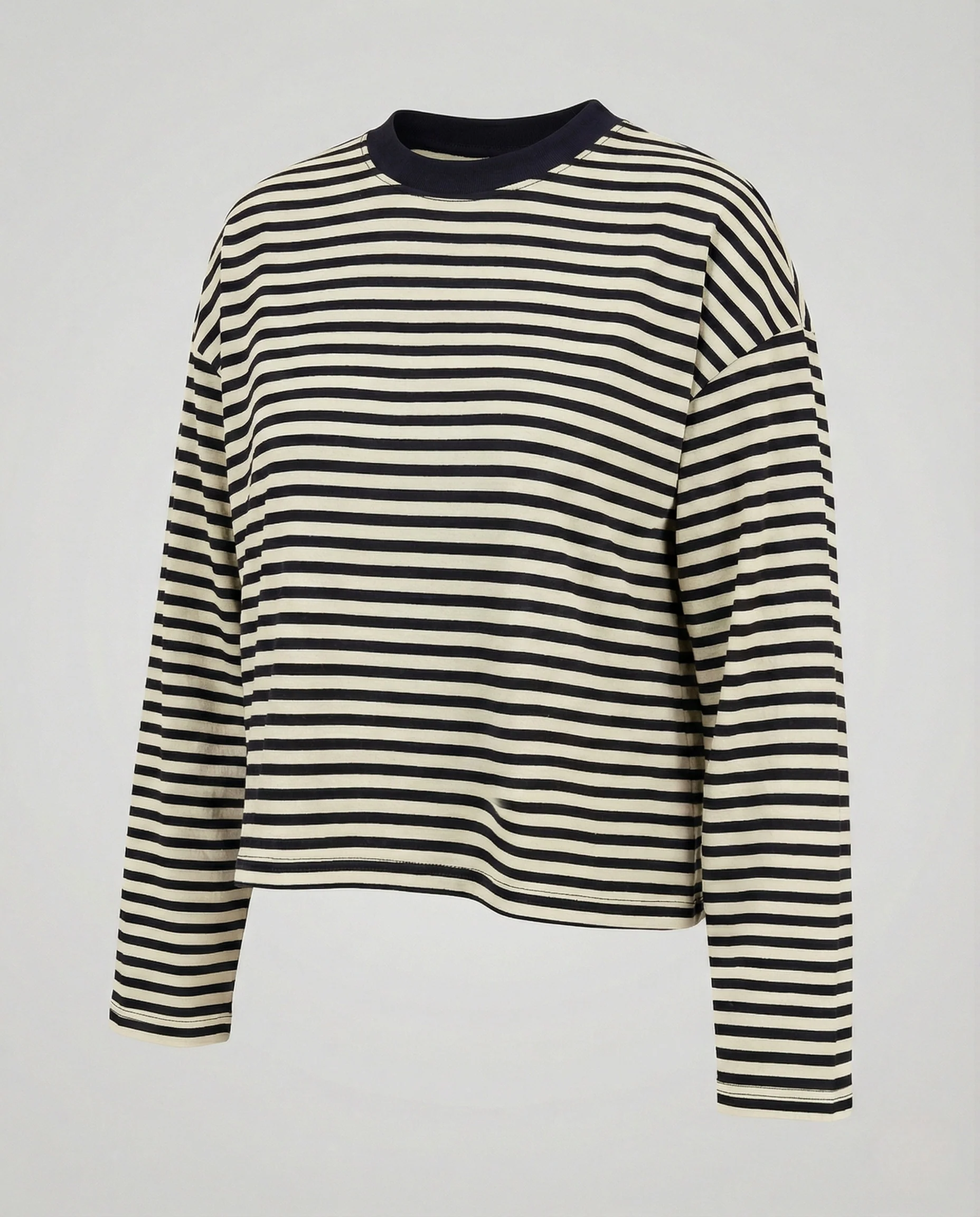 Freizeitkleidung Damen Oversize Langarmshirt - Image 6