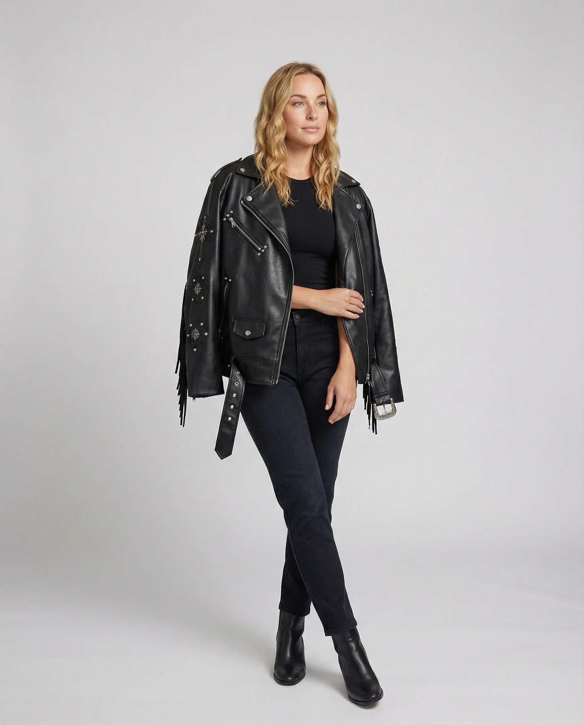 Oversized Kunstleder-Bikerjacke mit Sternnieten, Schnallen und verstellbarem Taillengürtel Heidi-Mode - Image 3