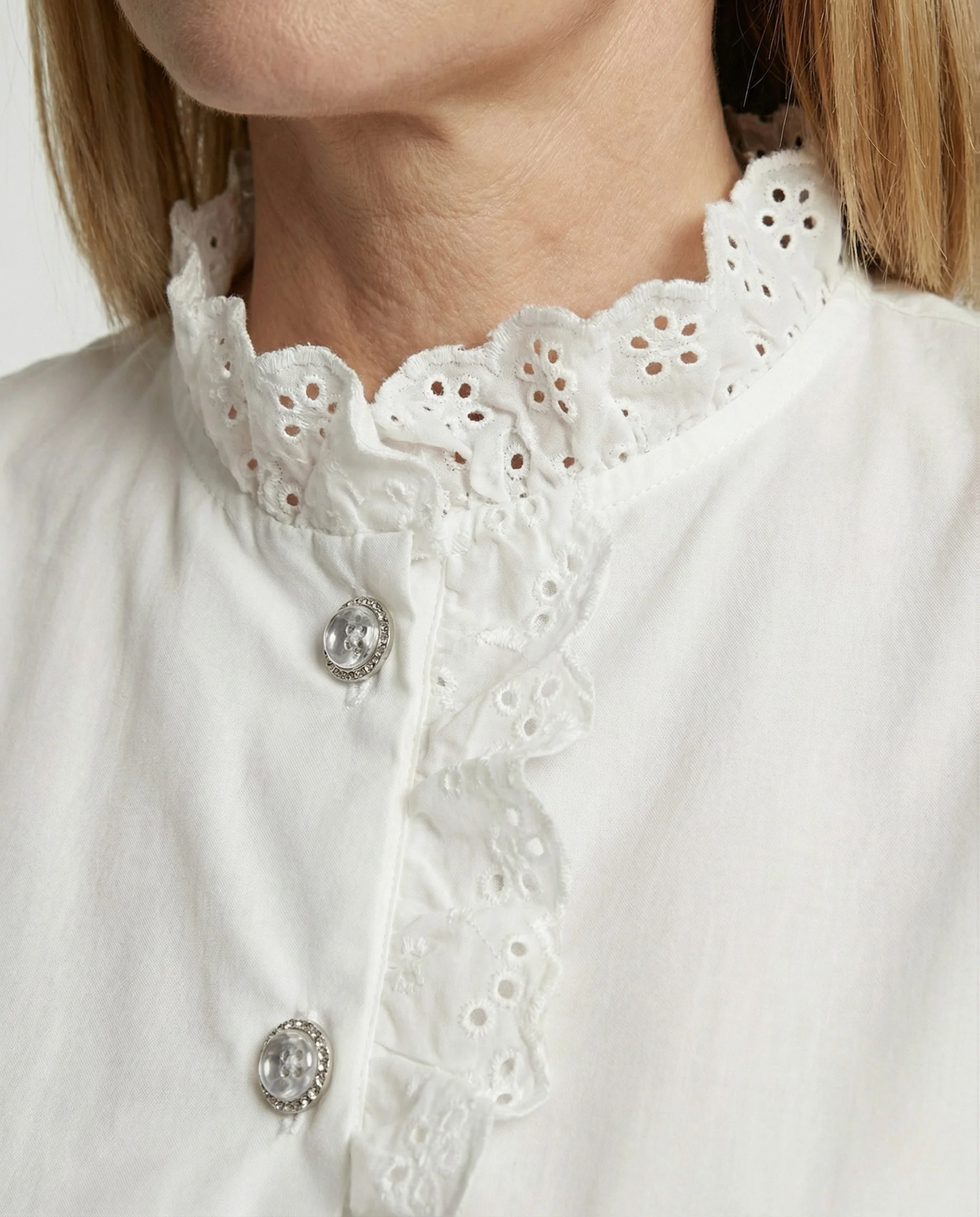Damen Rüschenbluse mit Lochstickerei - Image 4