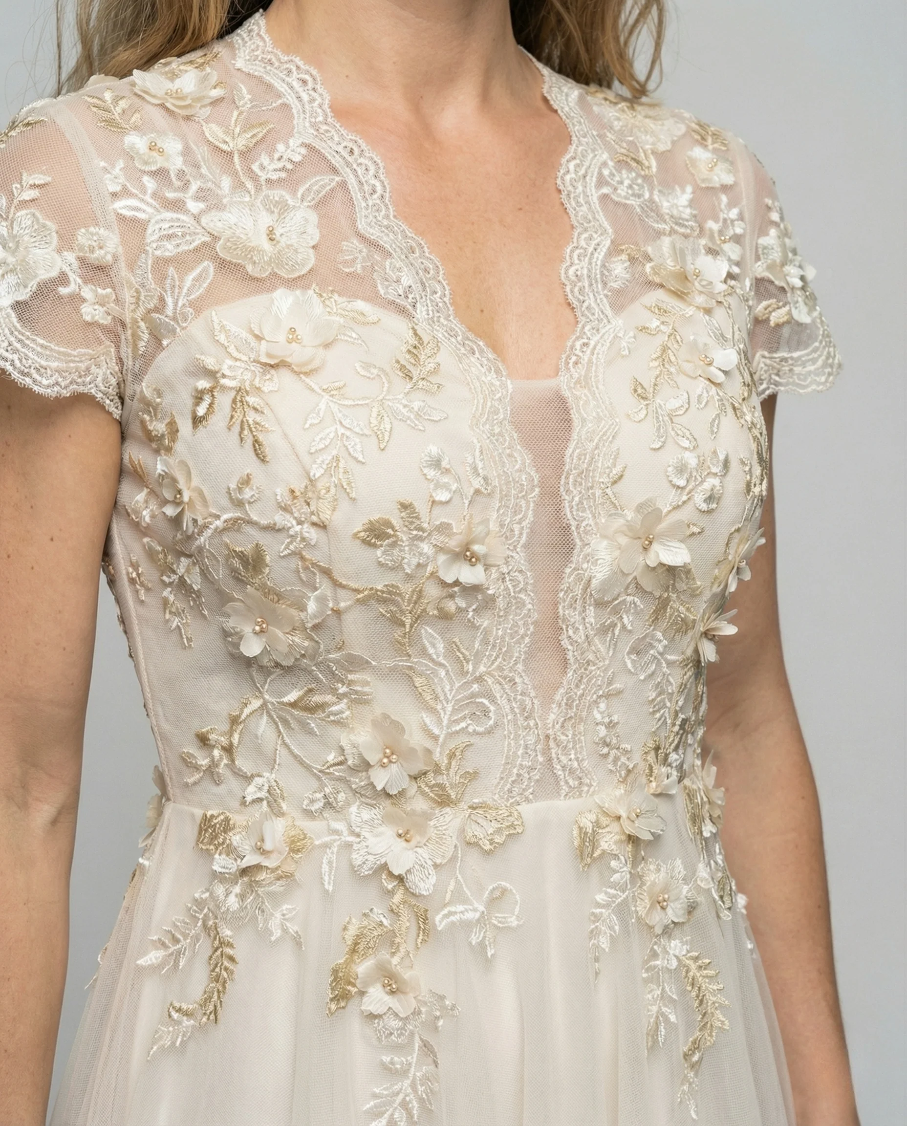 Damen A-Linien Brautkleid mit Tüllrock - Image 3