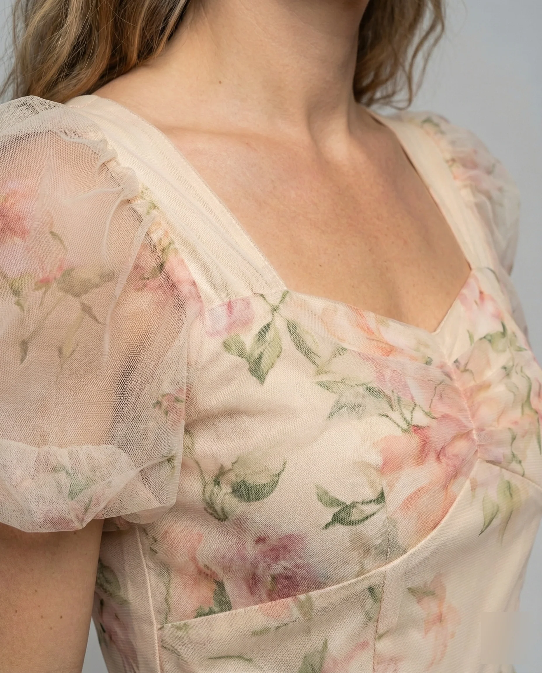 Damen Tüll Maxikleid mit Spaghettiträgern - Image 3
