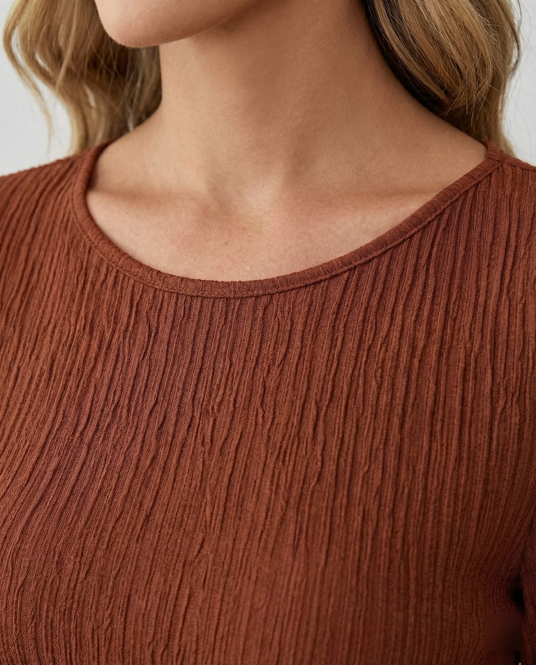 Damen Minikleid rückenfrei mit Bindeband - Image 4