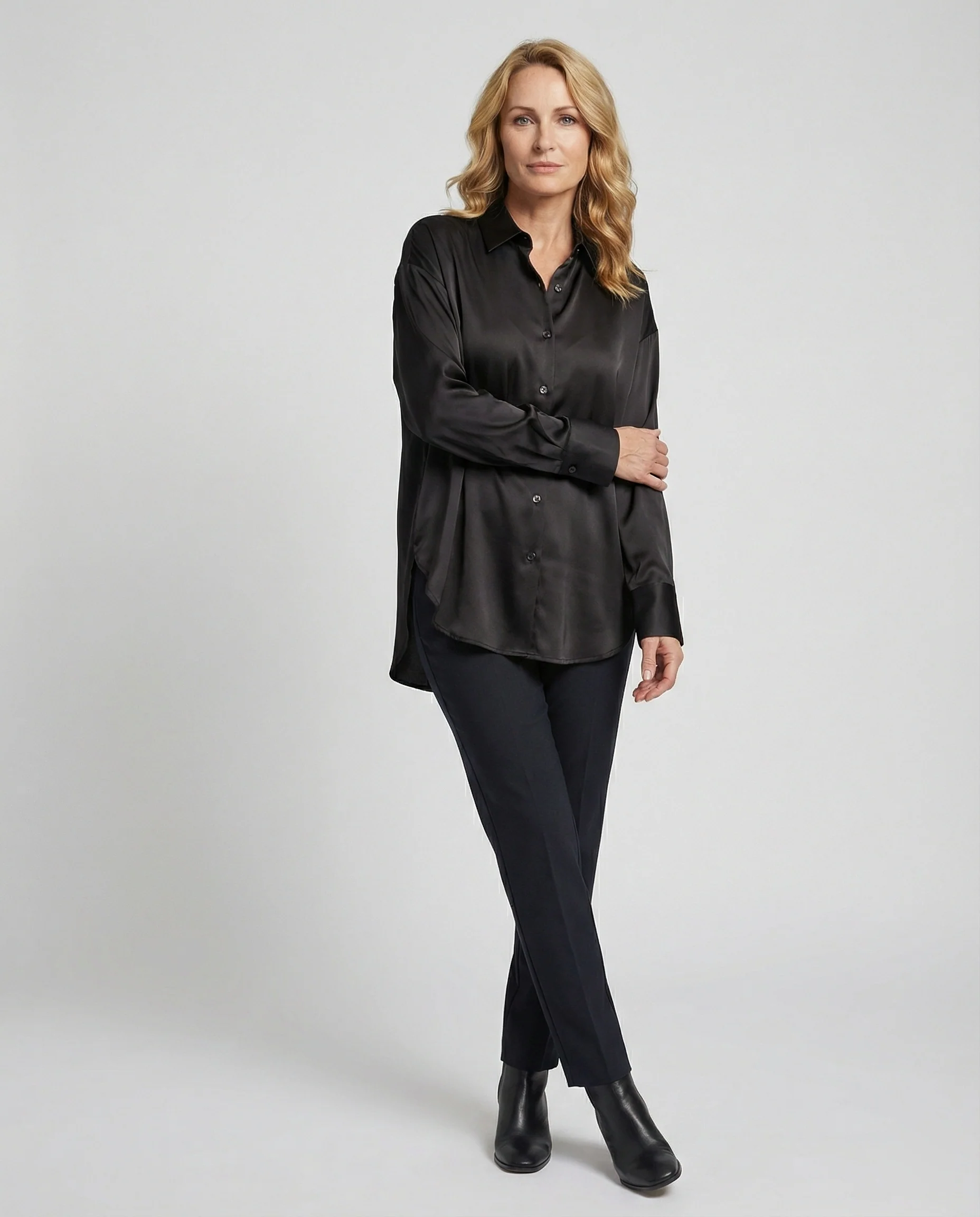 Damen Satinbluse weit mit Kragen - Image 2