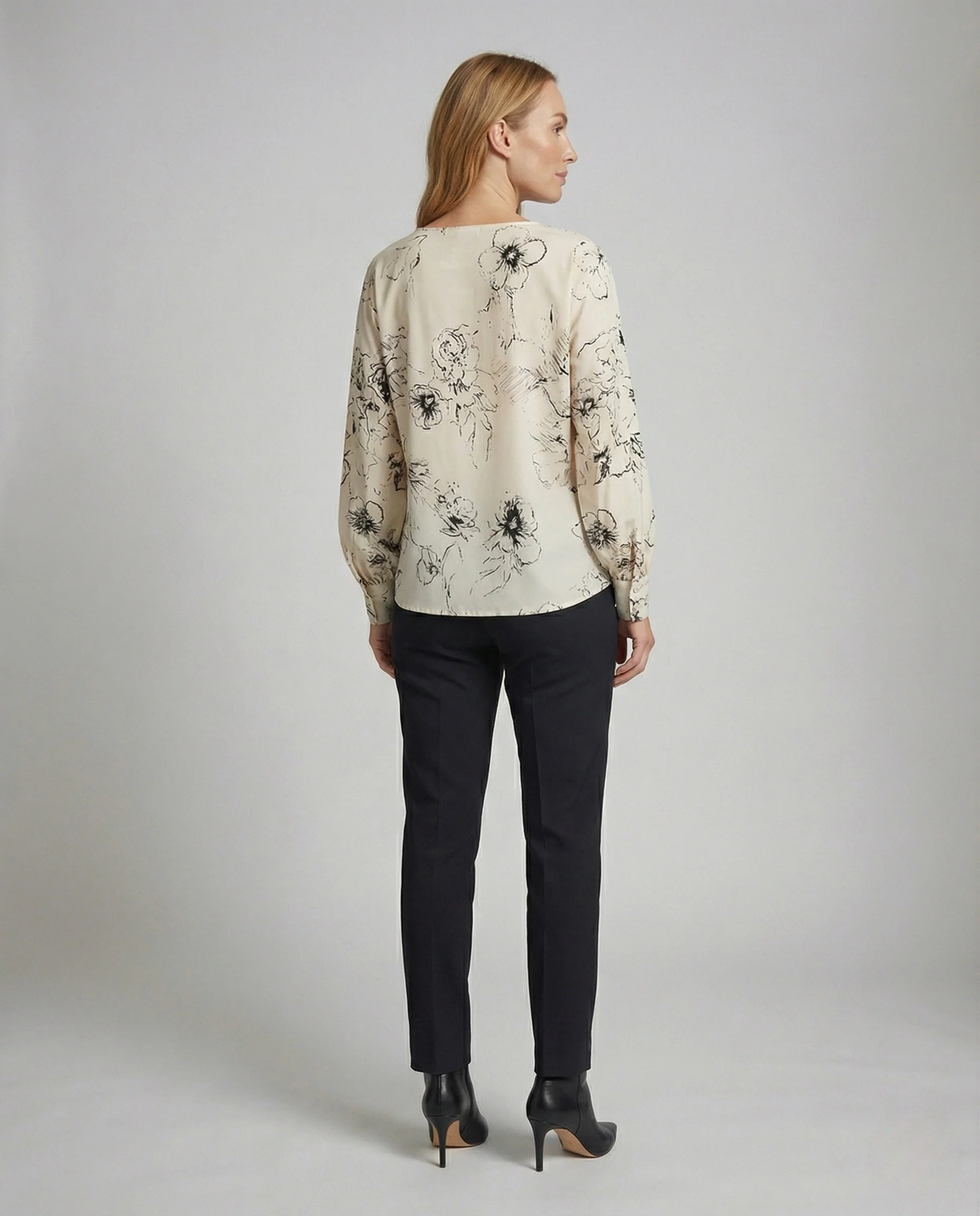 Damen Seidenoptik Bluse mit Floralem Print - Image 4