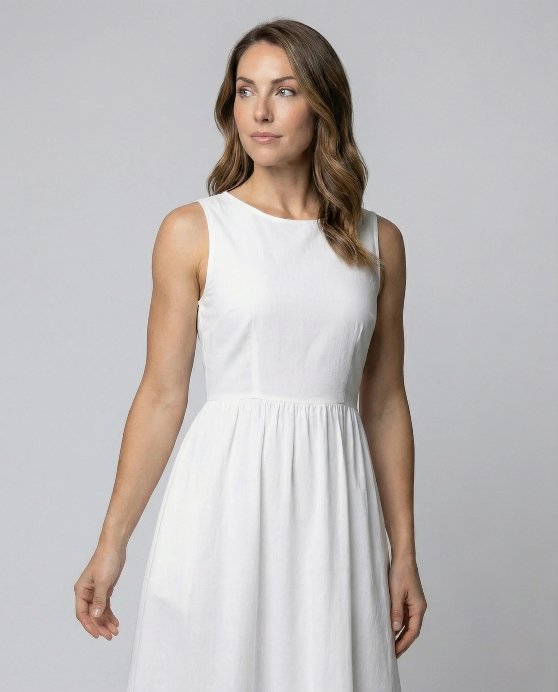 Damen Strand Maxikleid aus Leinenmix mit Rundhalsausschnitt - Image 2