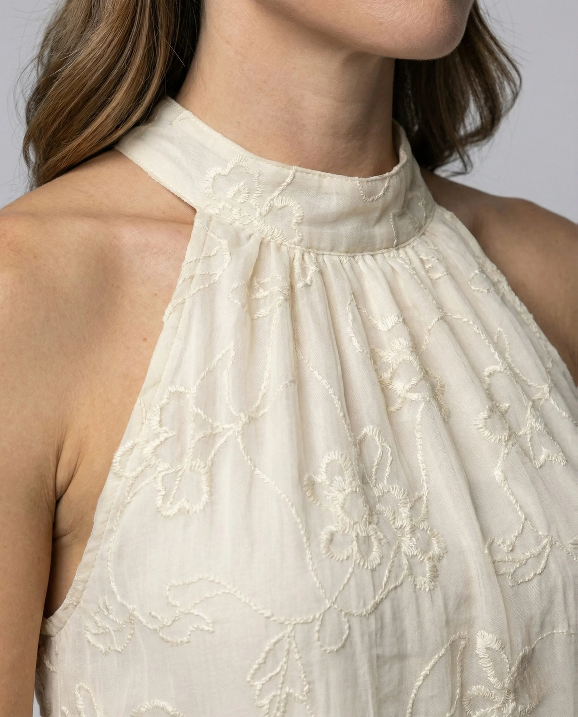Damen Spitzen Maxikleid mit Stehkragen - Image 3