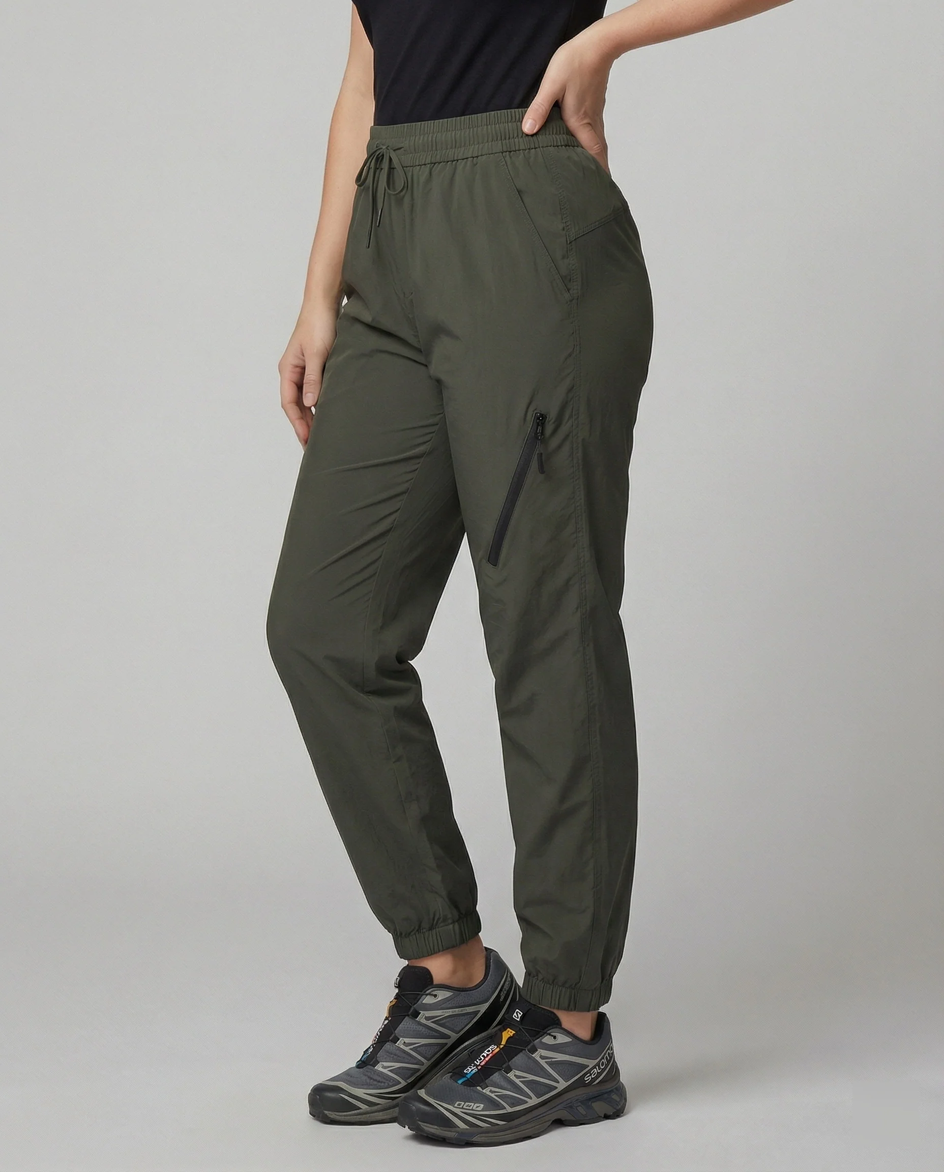 Sportliche Trekking-Cargohose mit überlappenden Klappentaschen und elastischem Knöchelabschluss Heidi-Mode - Image 3