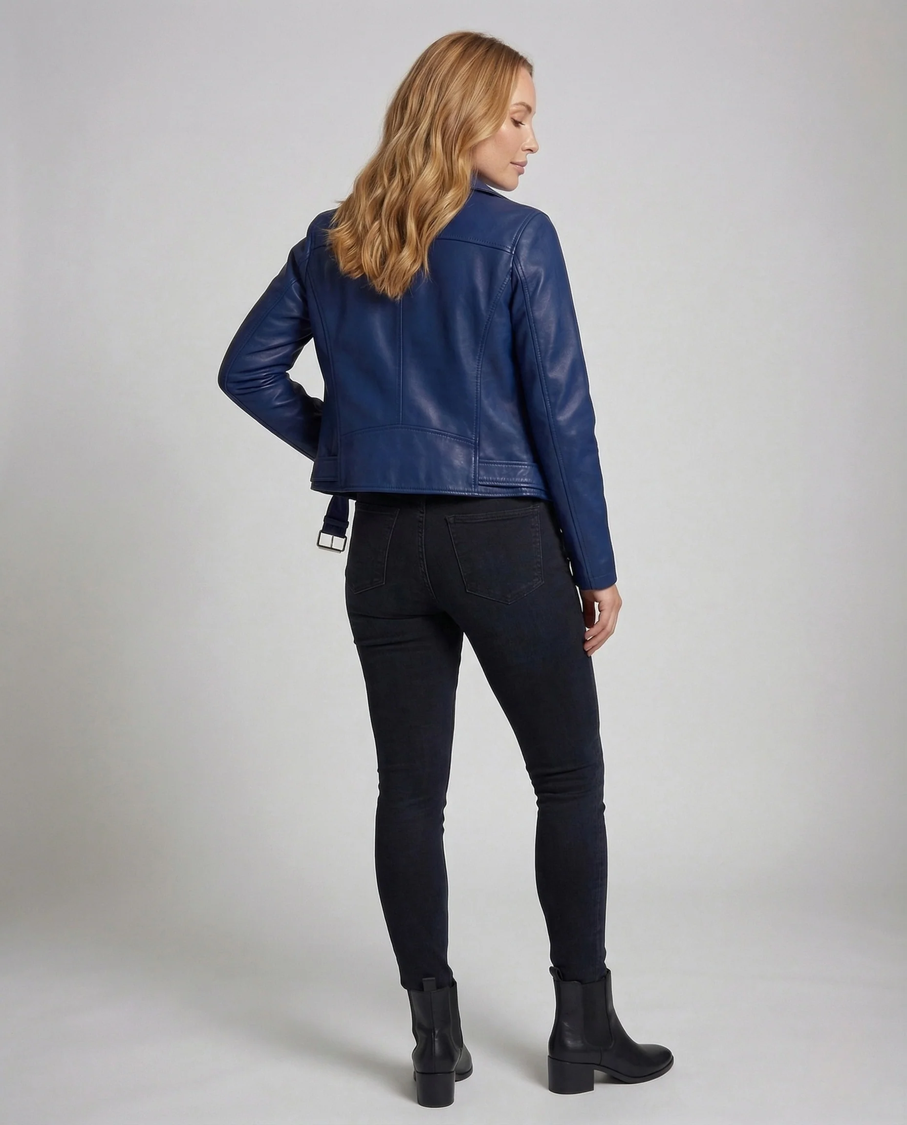 Damen Biker Lederjacke Tailliert mit Nieten - Image 4