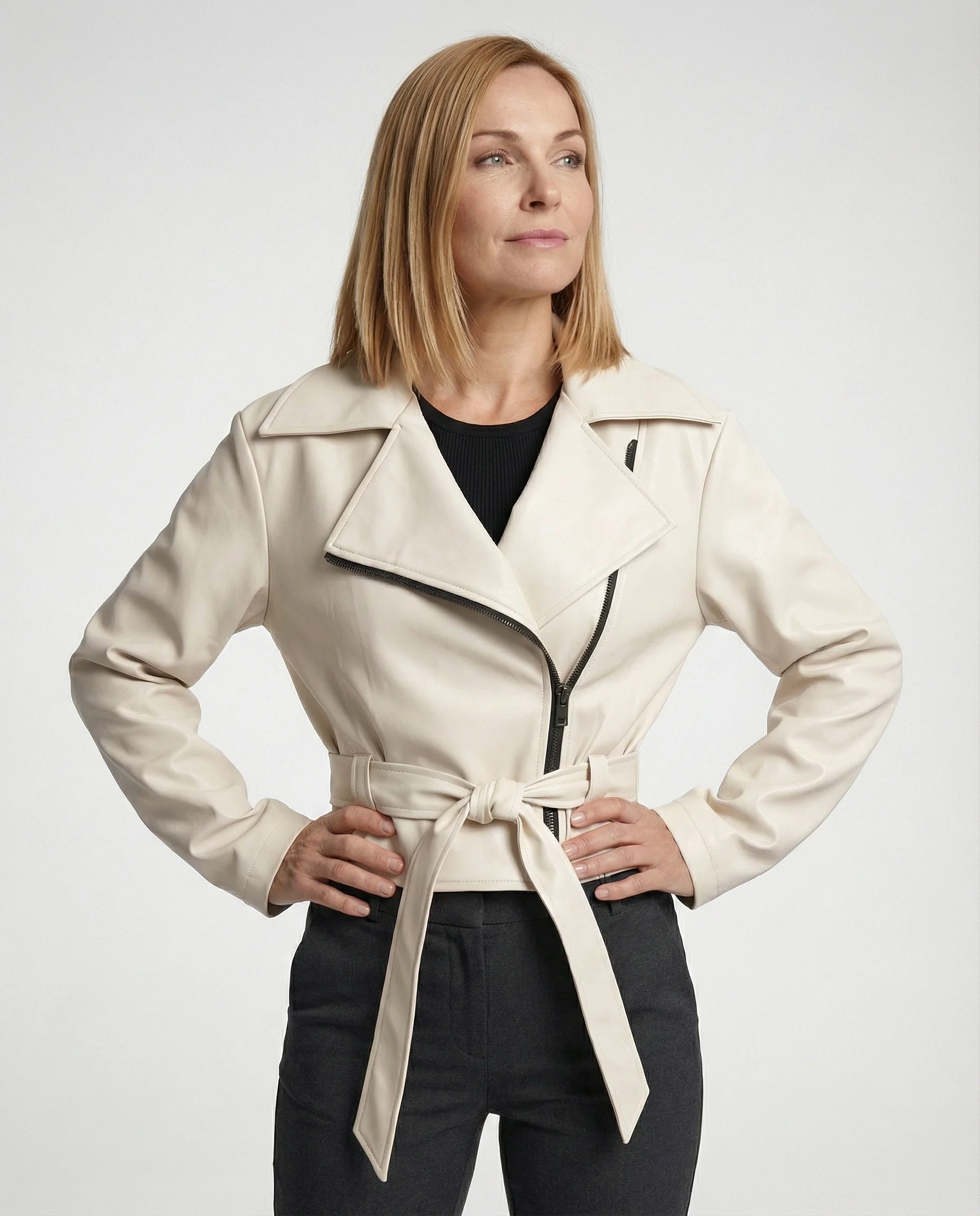 Damen Lederjacke Schwarz tailliert