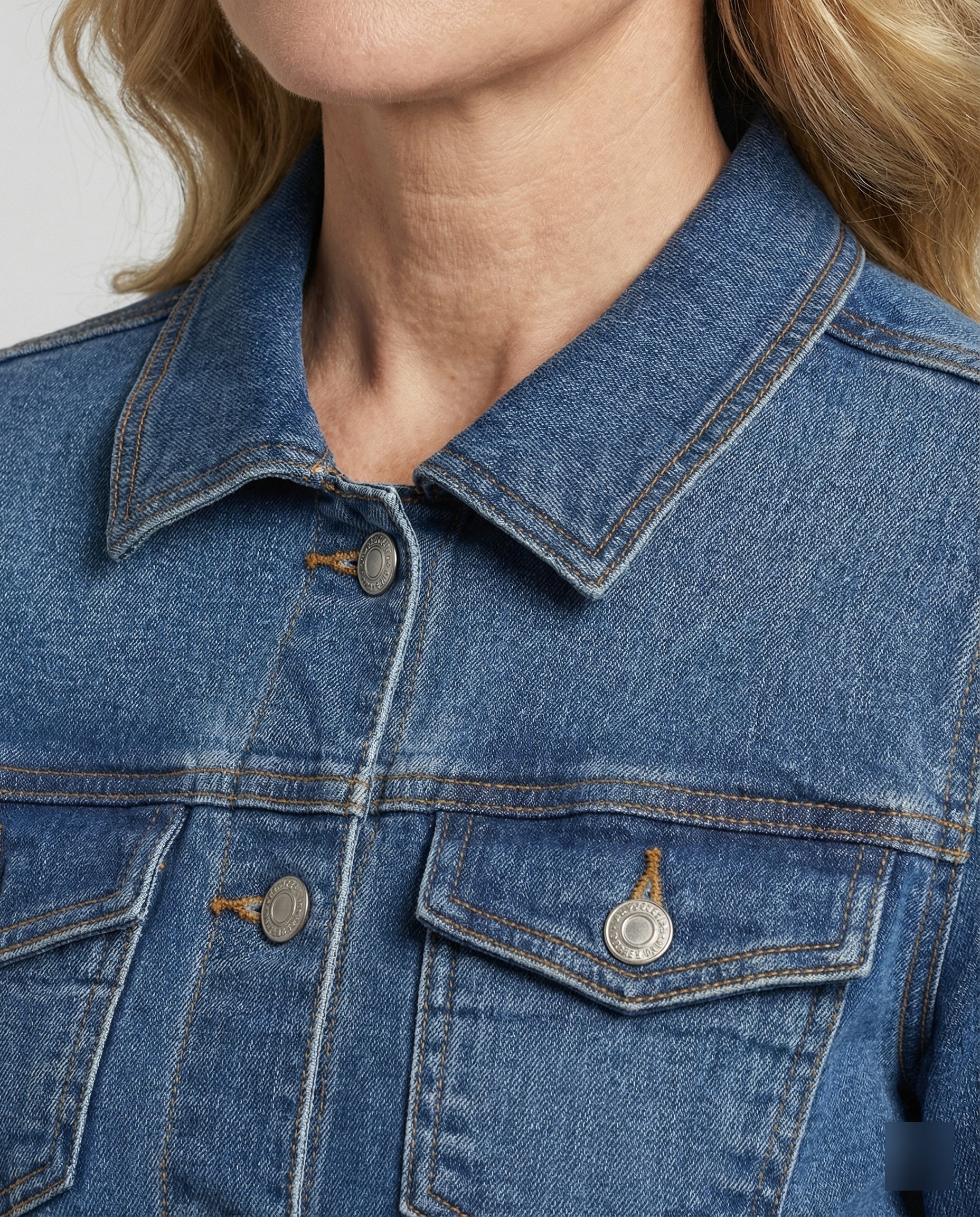 Damen Jeansjacke tailliert elastisch - Image 4