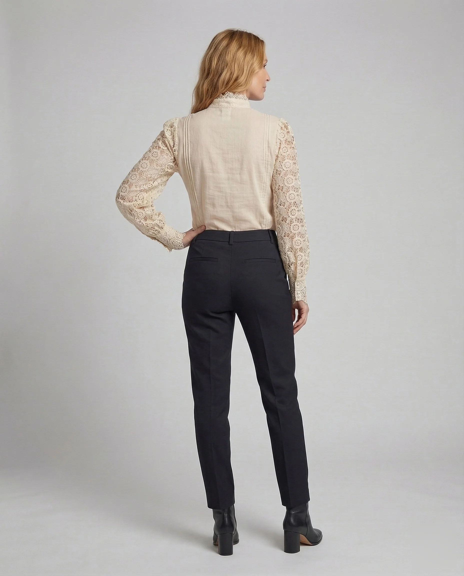 Damen Spitzenbluse Stehkragen Perlen - Image 4