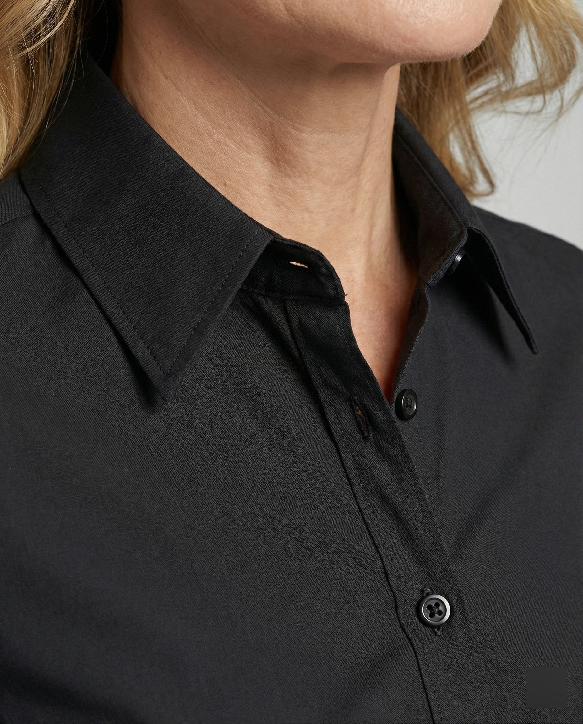 Taillierte Hemdbluse Damen mit Kentkragen - Image 4