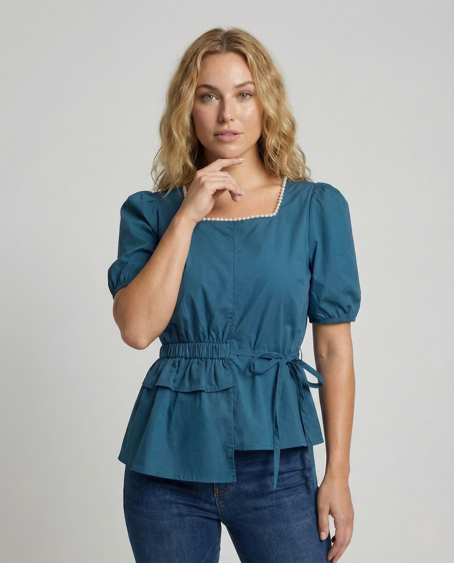 Damen Kurzarm Bluse mit Perlenkragen - Image 2