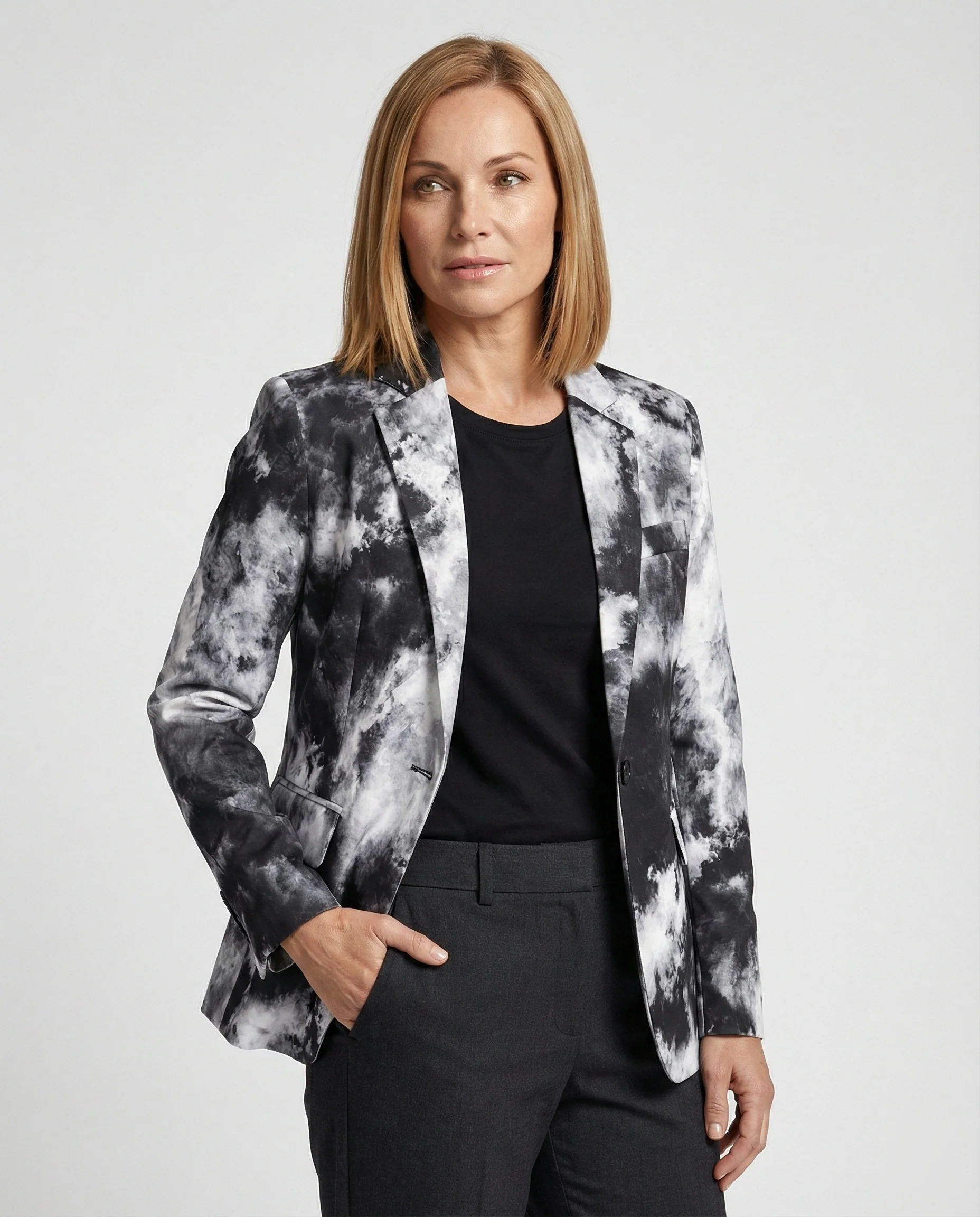 Damen Kurzblazer mit Print und Revers - Image 7