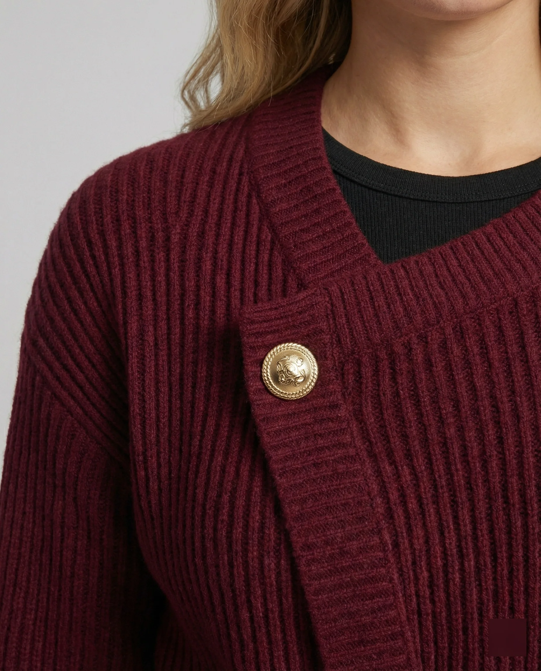 Taillierter Strukturstrick-Cardigan mit Bindegürtel asymmetrischer Knopfleiste und aufgesetzten Taschen Heidi Mode - Image 6