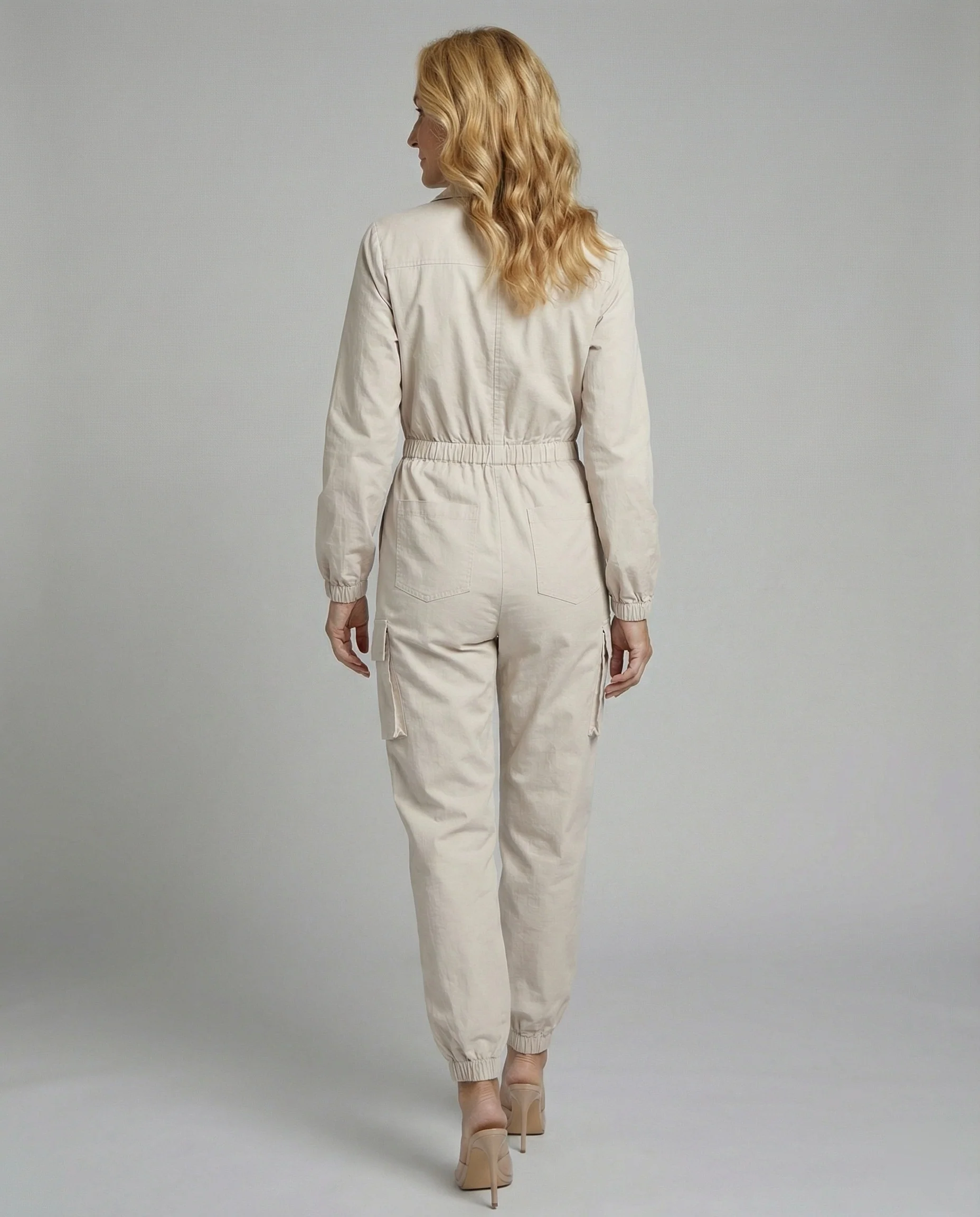 Damen Jumpsuit Elegant mit Cargo Taschen - Image 2