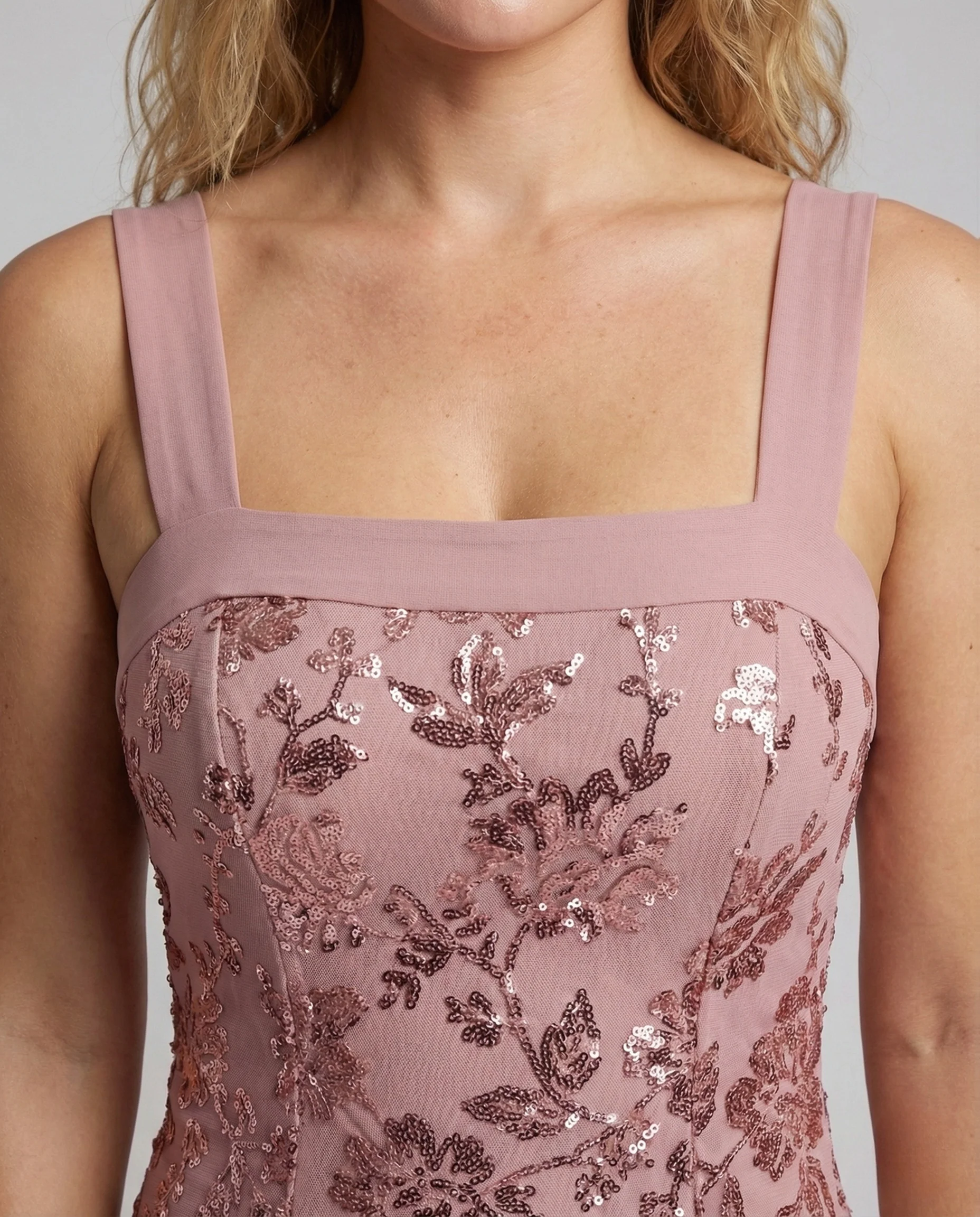 Damen Abendkleid Tailliert Pailletten Seitenschlitz - Image 3