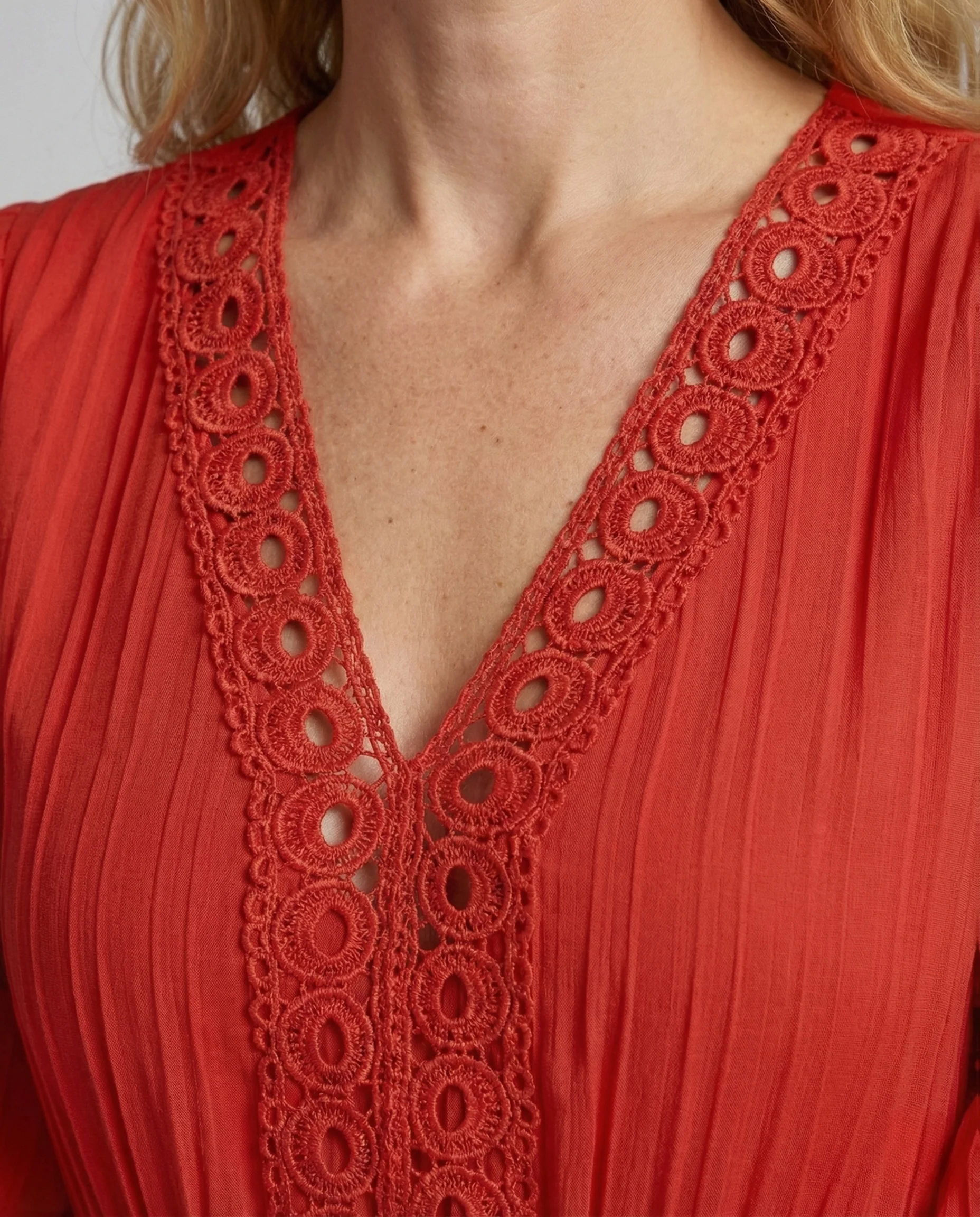 Damen Kurzkleid Plissee V Ausschnitt Spitze - Image 3