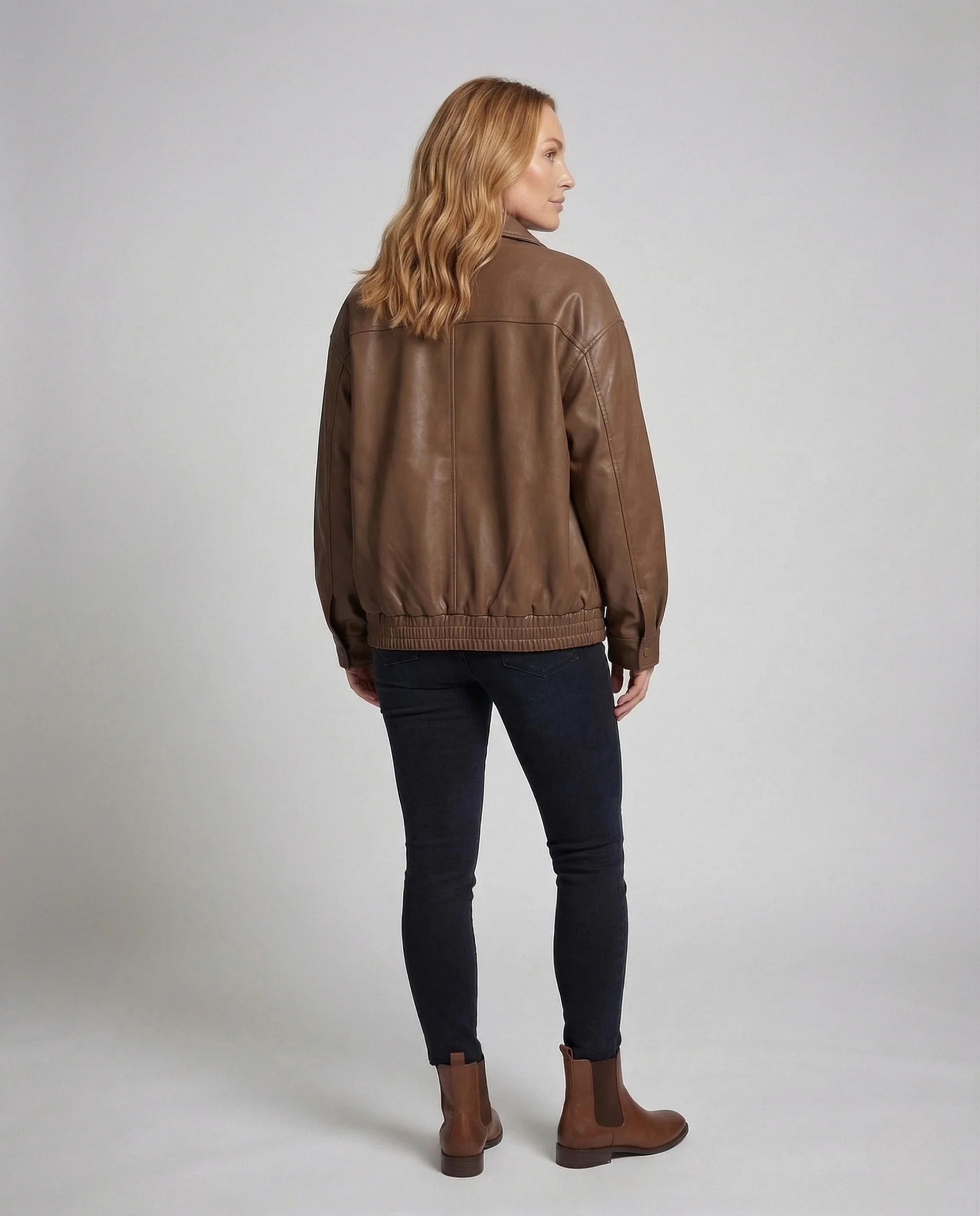 Damen Kurzjacke Lederoptik mit Reißverschluss - Image 4