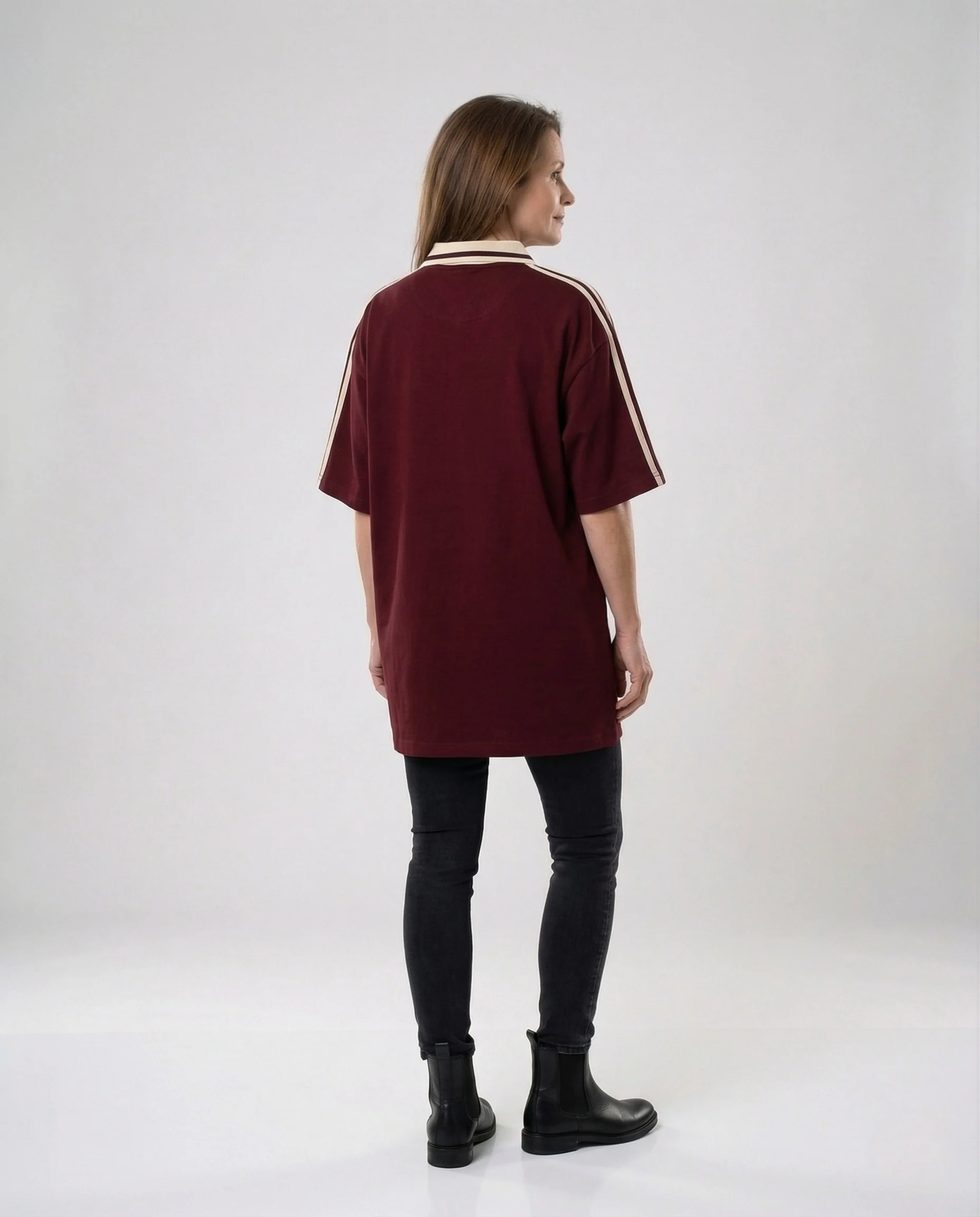 Damen Oversize Poloshirt mit Reißverschluss & Logoprint - Image 4