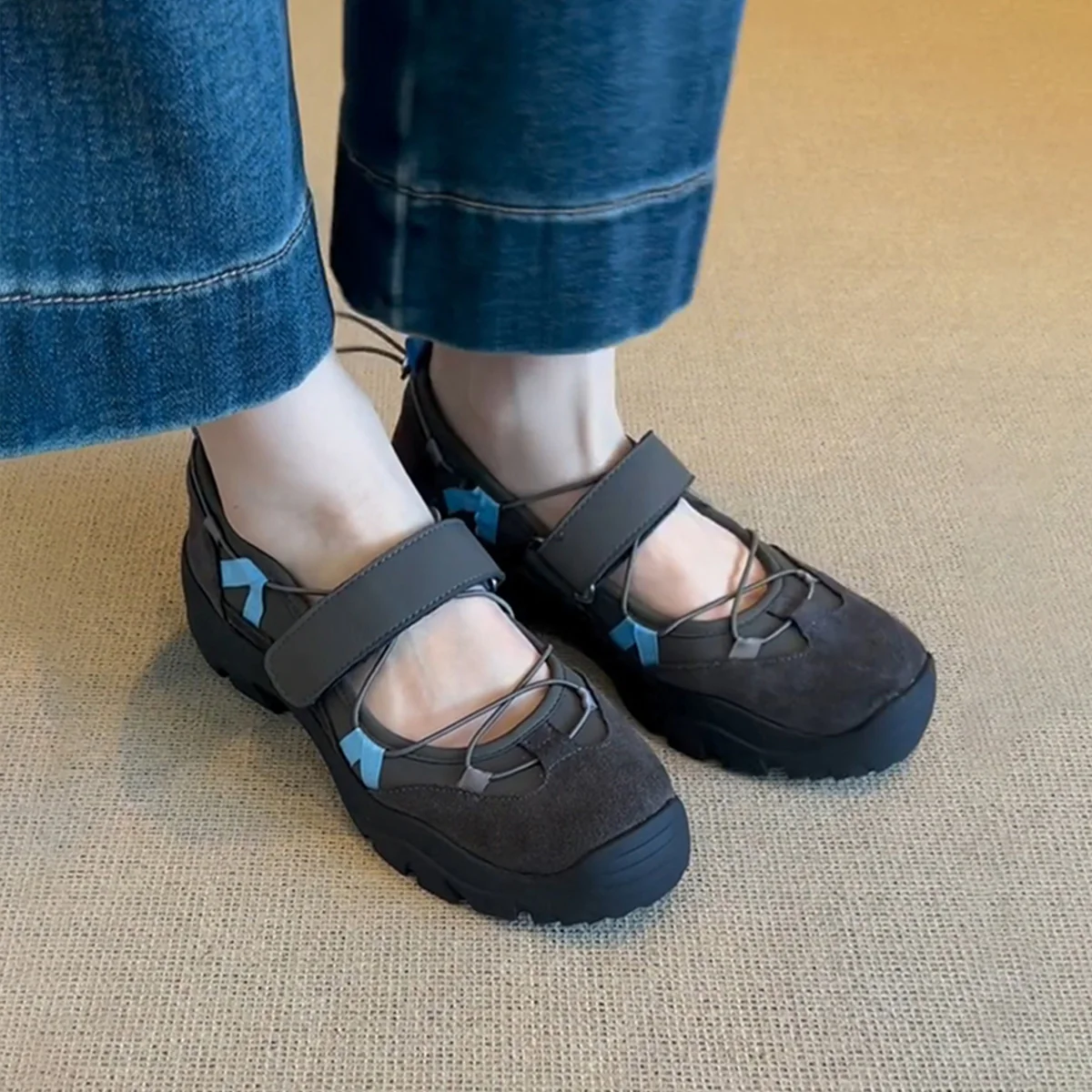 Damen Outdoor-Schuhe mit praktischem Velcro-Verschluss und atmungsaktivem Obermaterial Heidi Mode - Image 2