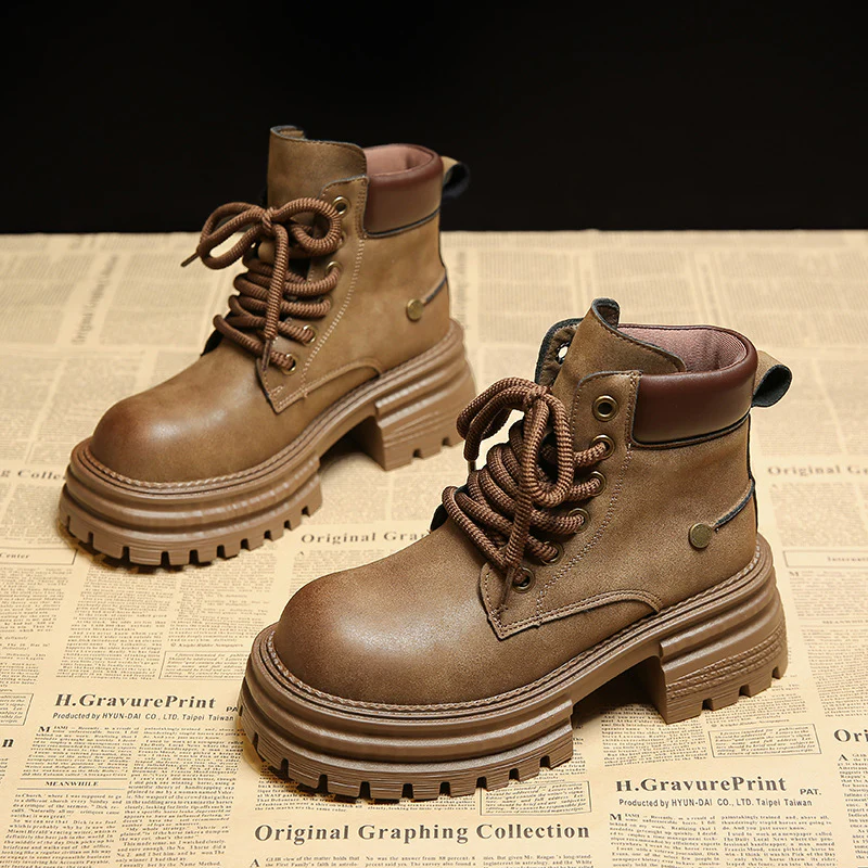 Damen Outdoor Stiefeletten mit robustem Profil und modischem Design Heidi Mode - Image 2