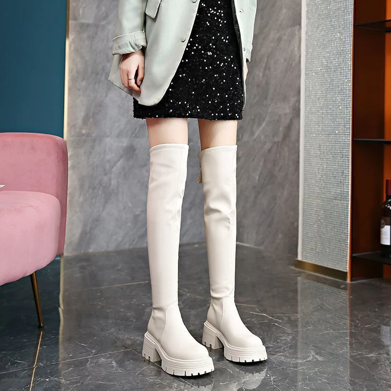 Damen Overknee-Stiefel mit robustem Blockabsatz und elastischem Schaft Heidi Mode - Image 3
