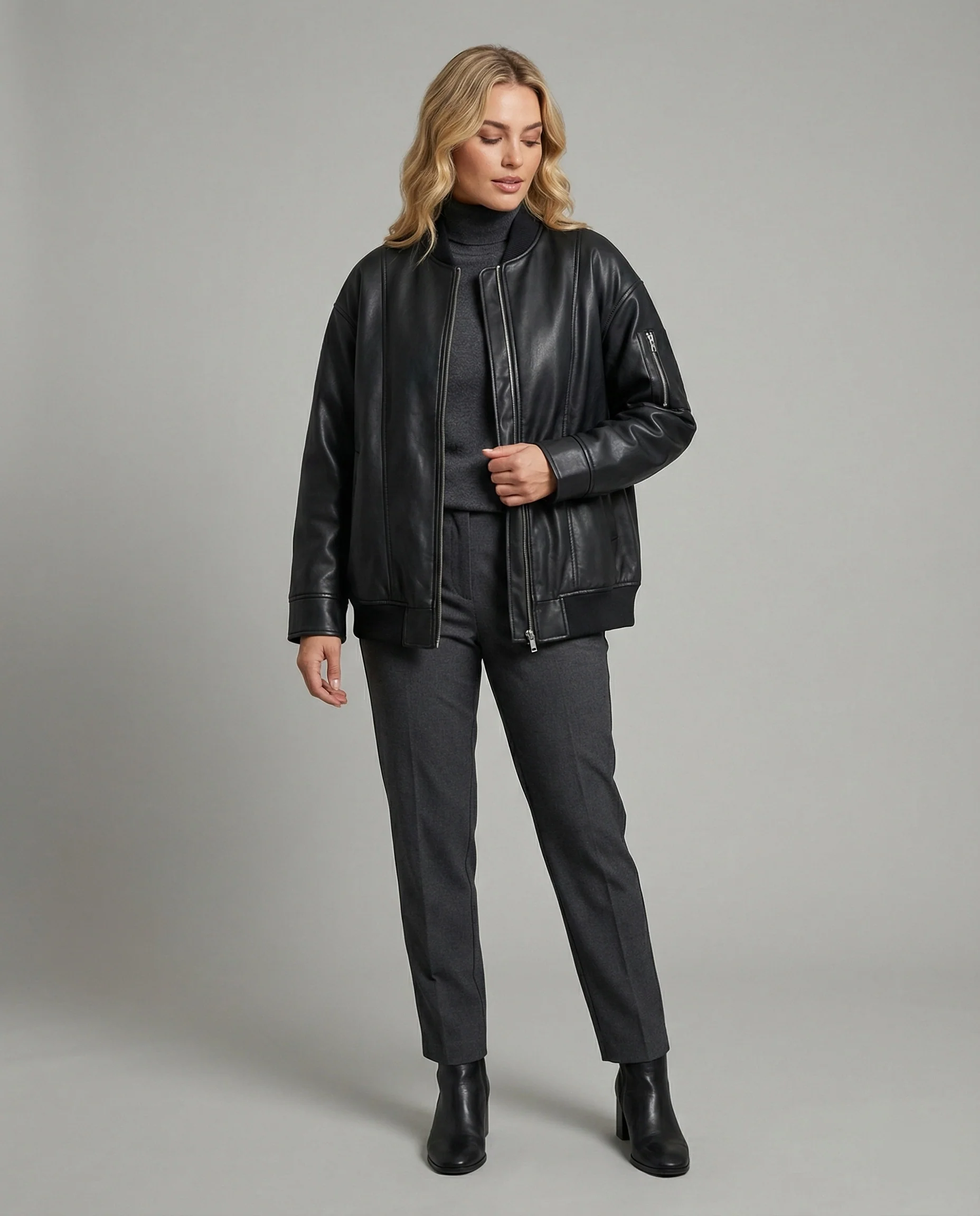 Damen oversized Lederimitat-Überjacke mit kurzem Stehkragen, verdecktem Reißverschluss und markanten Längsnähten Heidi-Mode - Image 2