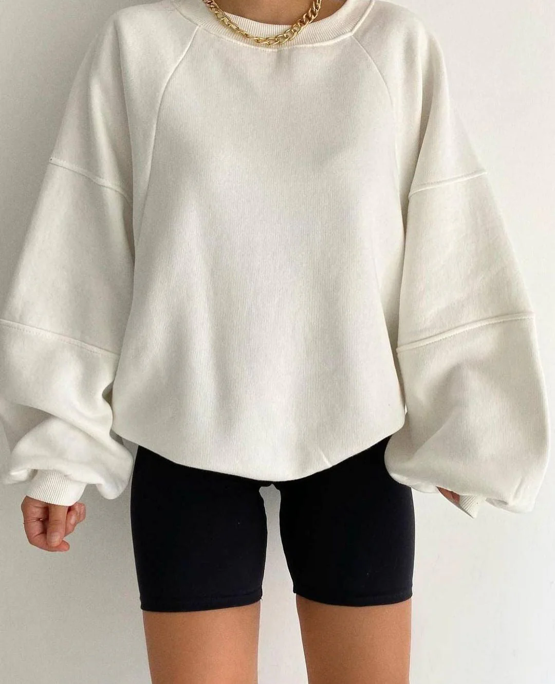 Damen Oversized Sweatshirt mit Voluminösen Ärmeln Heidi-Mode - Image 8