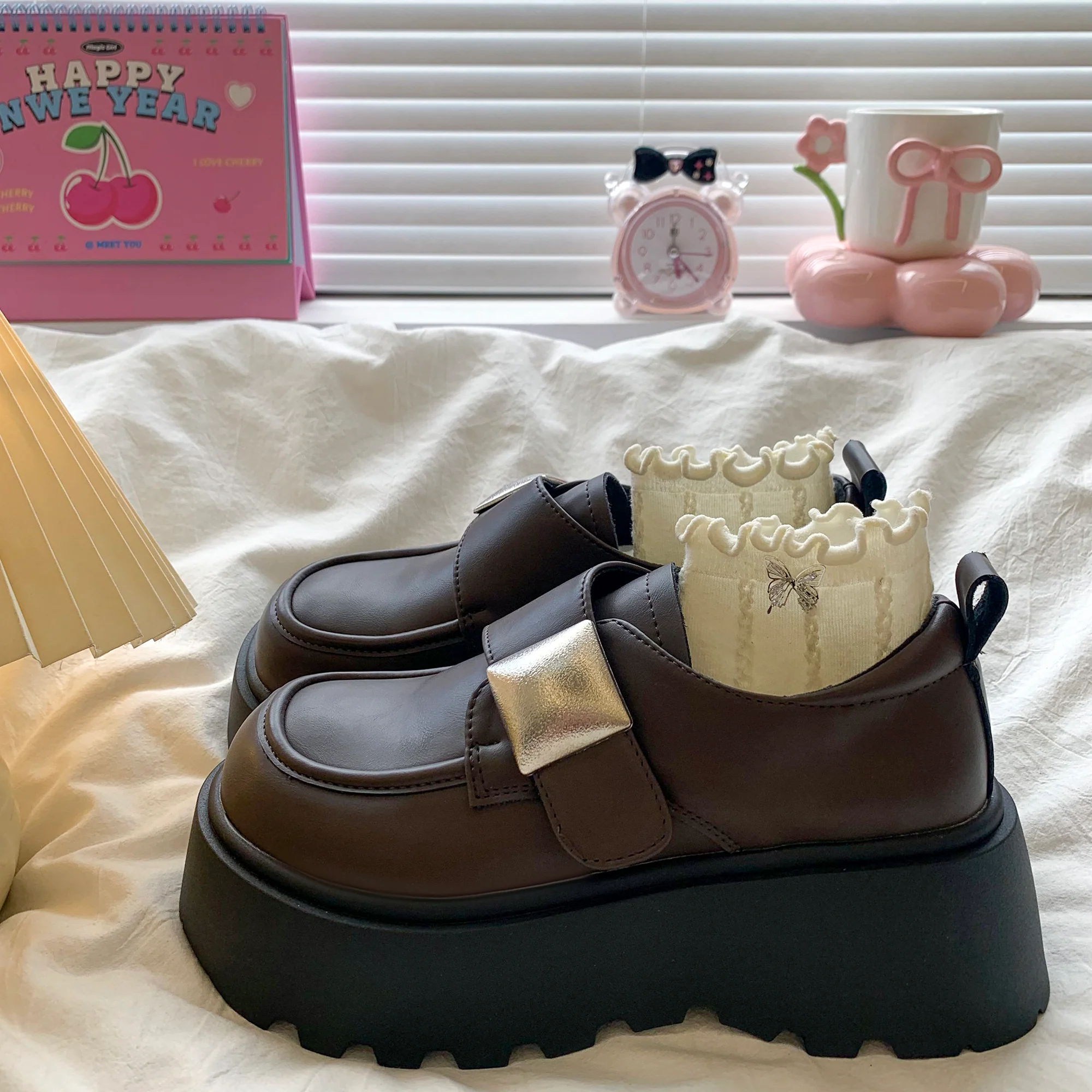 Damen Plateau-Schuhe mit modischem Riemen und eleganter Schnalle Heidi Mode - Image 3
