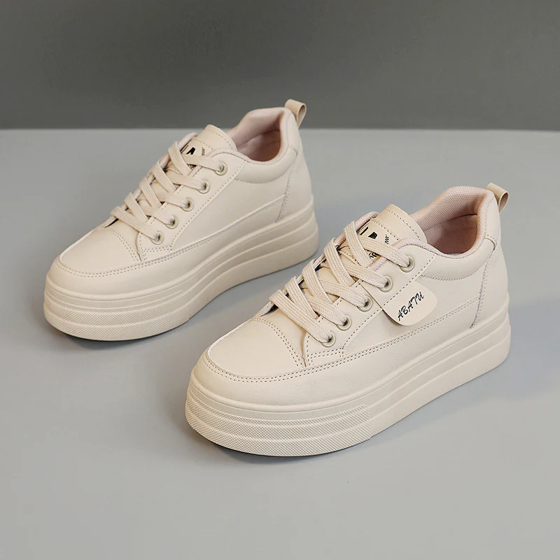 Damen Plateau-Sneaker mit atmungsaktiver Oberflächenstruktur und rutschfester Laufsohle Heidi Mode - Image 6