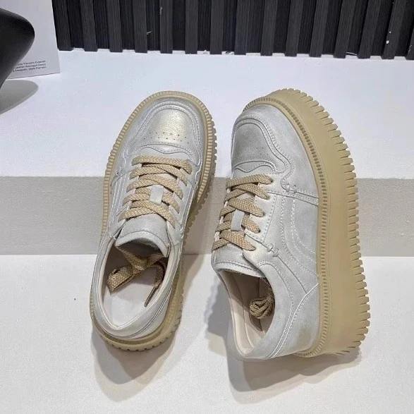 Damen Plateau-Sneaker mit ergonomischer Dämpfung und modischem Design Heidi Mode - Image 4