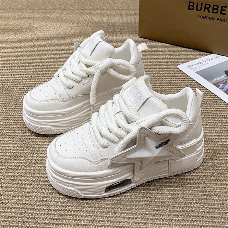 Damen Plateau-Sneaker mit modischem Sternen-Design und dämpfender Sohle Heidi Mode - Image 3