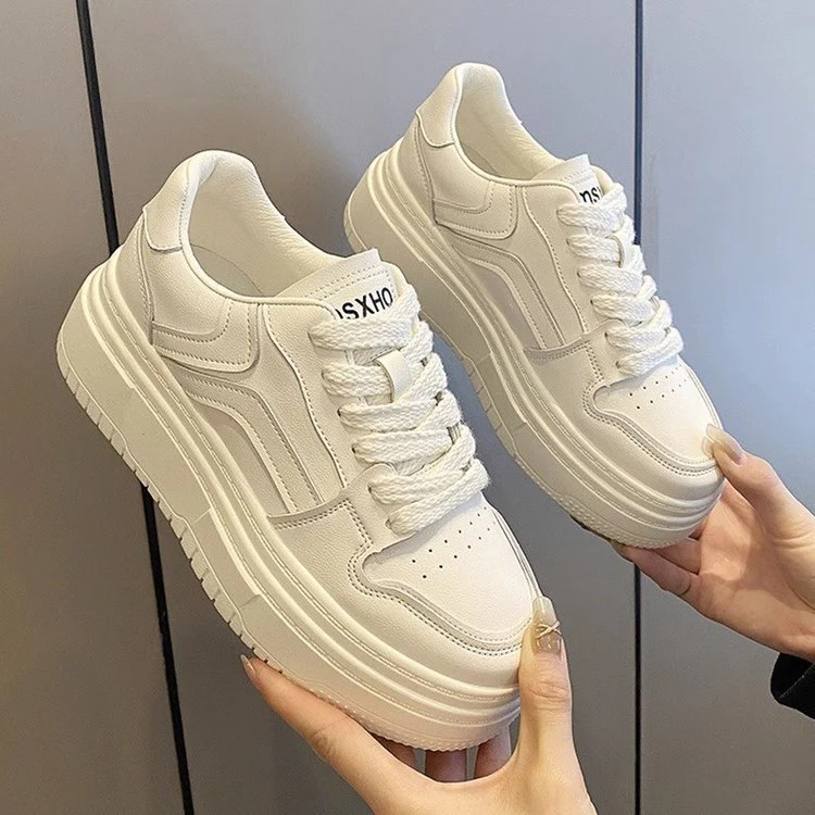 Damen Plateau-Sneaker mit stylischem Kontrastdetails und komfortabler Dämpfung Heidi Mode - Image 3