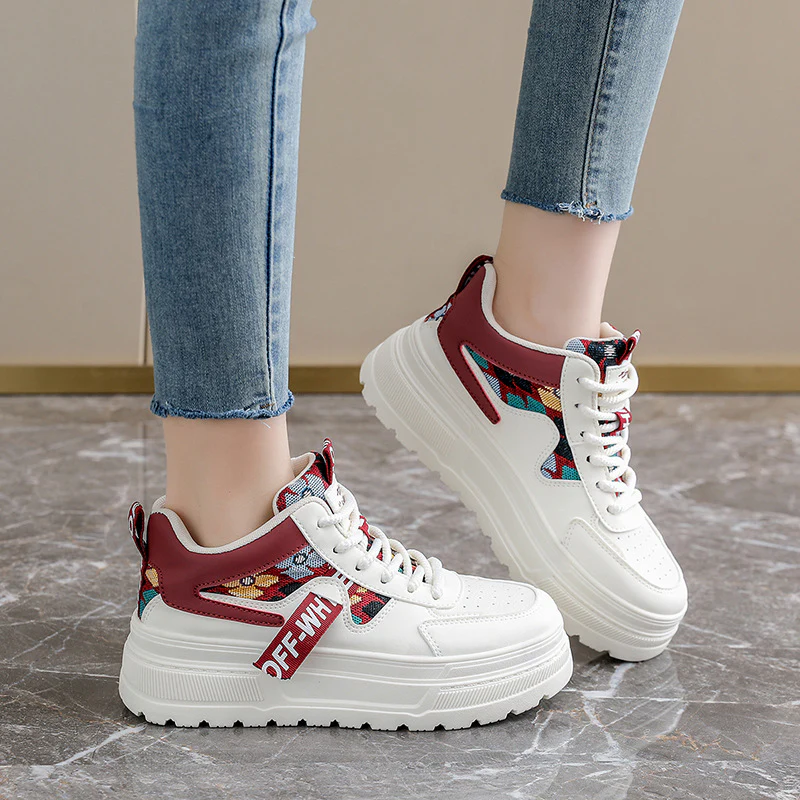 Damen Plateau-Sneaker mit trendigem Design und ergonomischer Dämpfung Heidi Mode - Image 4