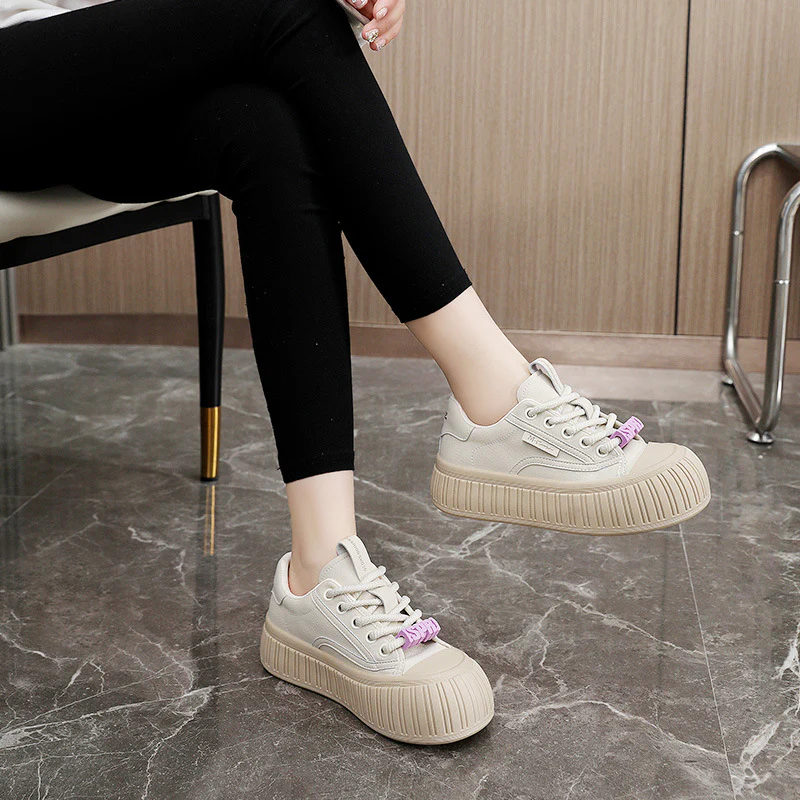 Damen Plateau-Sneaker mit trendiger Gummisohle und bequemer Dämpfung Heidi Mode - Image 3