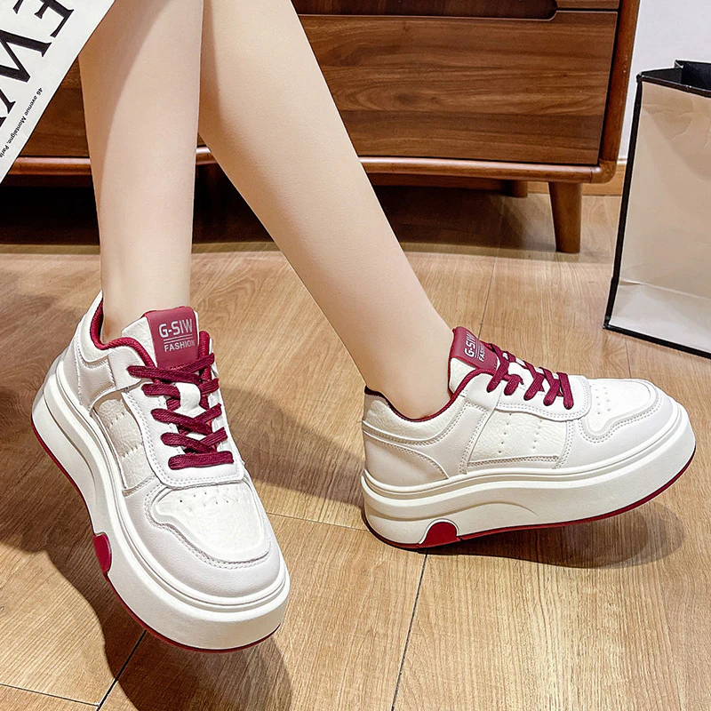 Damen Plateau-Sneaker mit trendiger Silhouette und bequemer Dämpfung Heidi Mode - Image 3