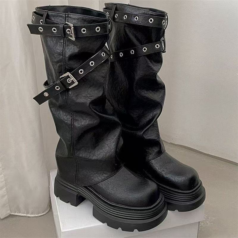 Damen Plateau-Stiefel mit modischem Schnallenverschluss und eleganter Faltenoptik Heidi Mode - Image 2