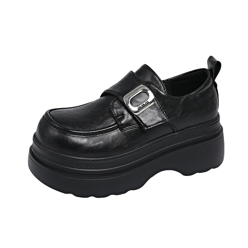 Damen Plateauschuhe mit dekorativen Riemen und modischem Detail Heidi Mode - Image 5