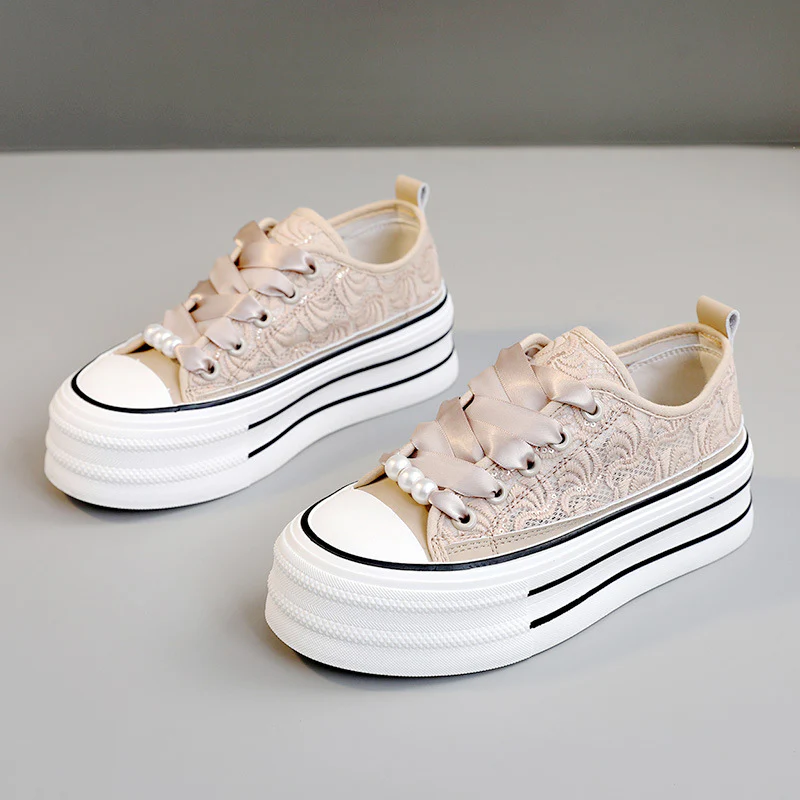 Damen Plateausneaker mit elegantem Spitzen-Design und modischen Akzenten Heidi Mode - Image 7