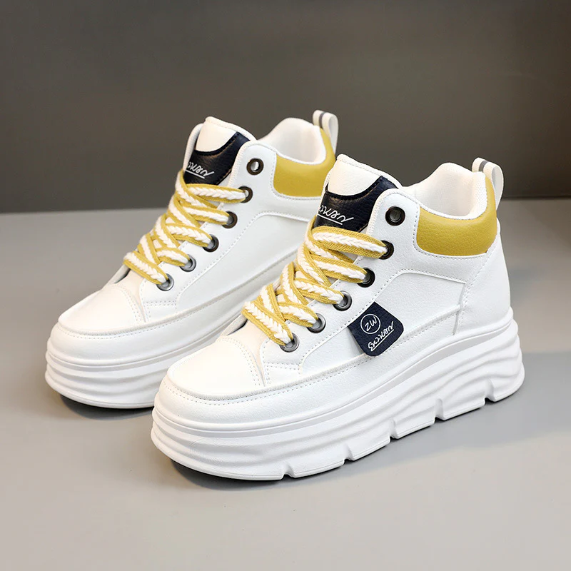 Damen Plateausneaker mit modischen Schnürsenkeln und stabiler Sohle Heidi Mode - Image 6