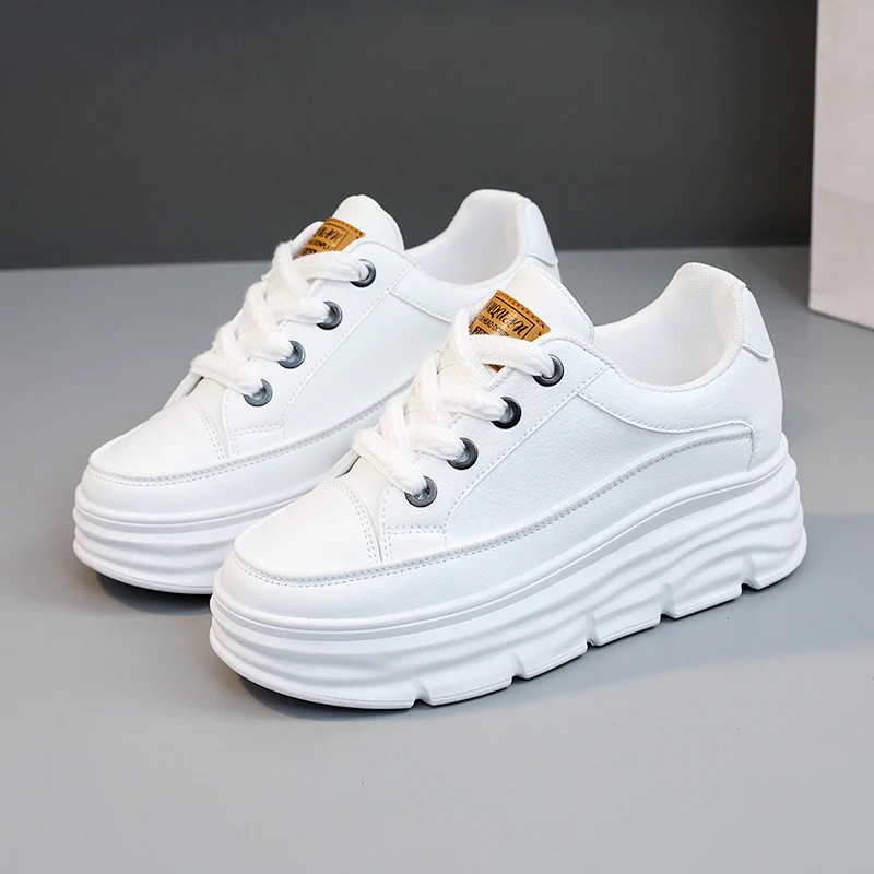 Damen Platform Sneakers mit robustem Sohlenprofil und eleganter Schnürung Heidi Mode - Image 2