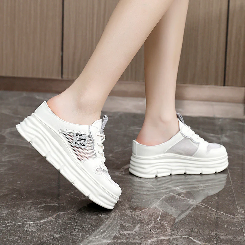 Damen Plattform Sneaker mit atmungsaktivem Mesh-Obermaterial und geräumiger Sohle Heidi Mode - Image 3