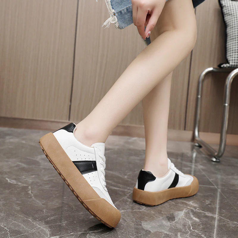 Damen Plattform Sneaker mit atmungsaktiver Oberfläche und rutschfester Sohle Heidi Mode - Image 3