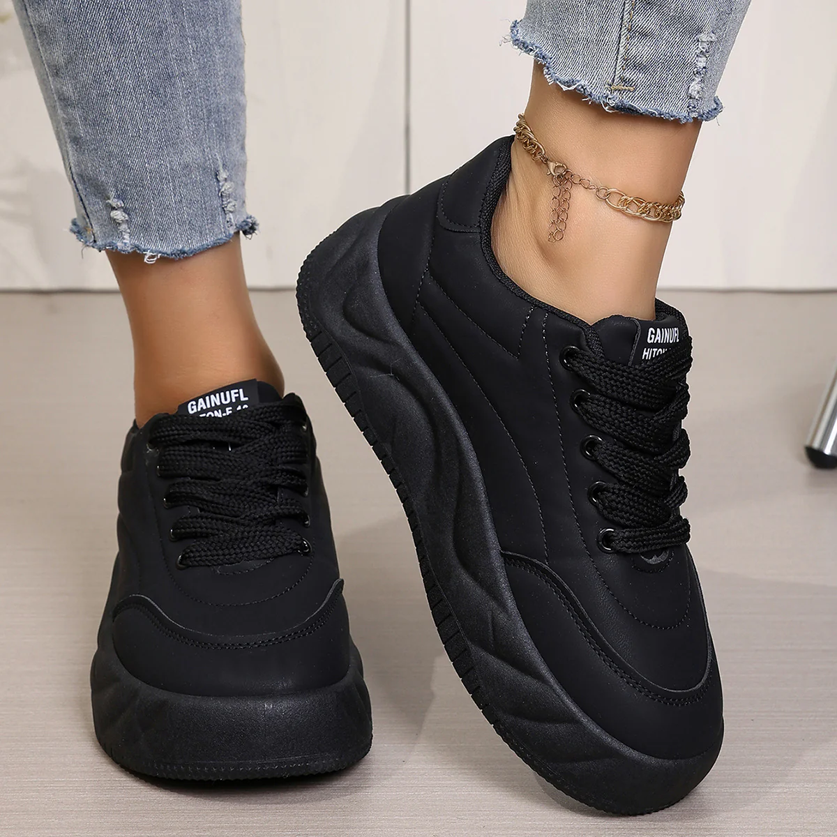 Damen Plattform-Sneaker mit dynamischem Design und bequemer Dämpfung Heidi Mode - Image 2