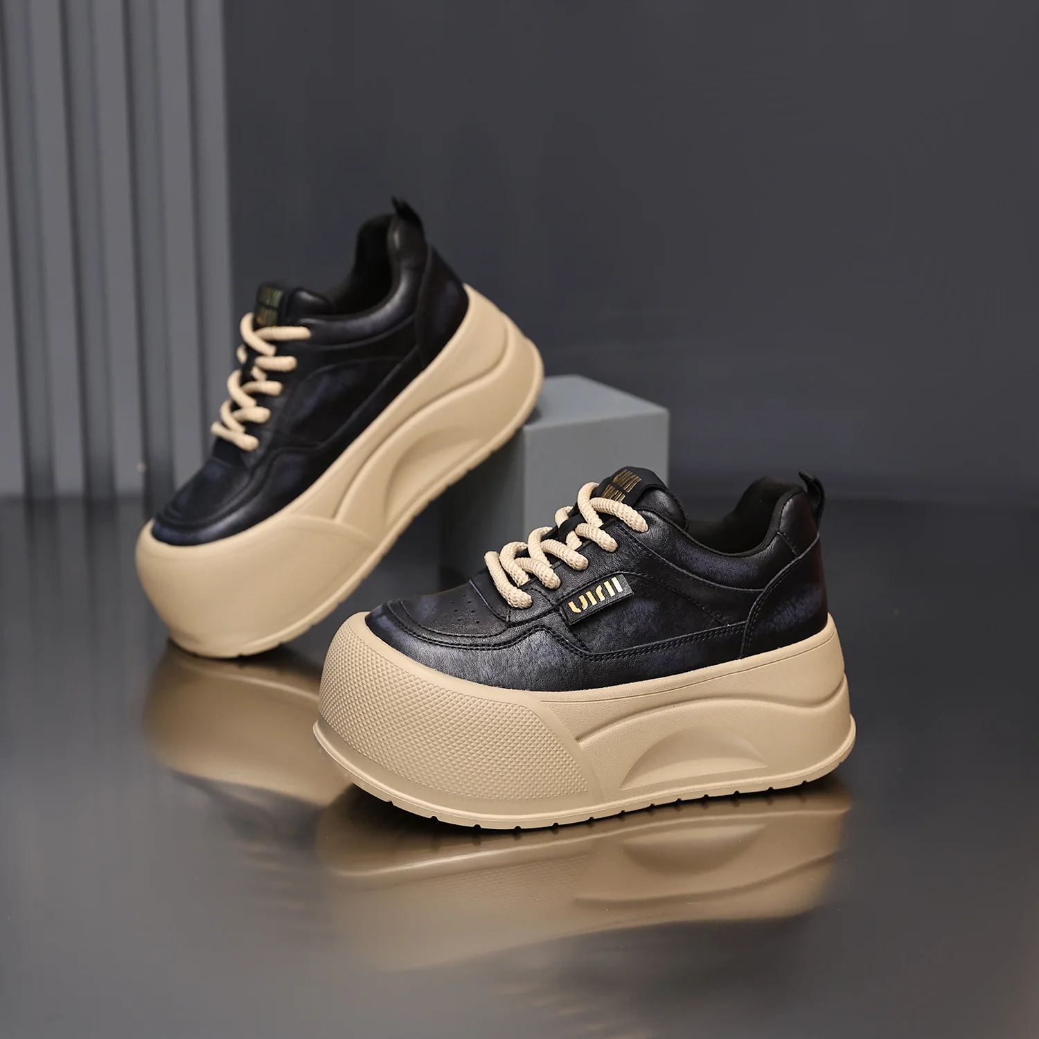Damen Plattform-Sneaker mit innovativer Sohlentechnologie Heidi Mode - Image 7
